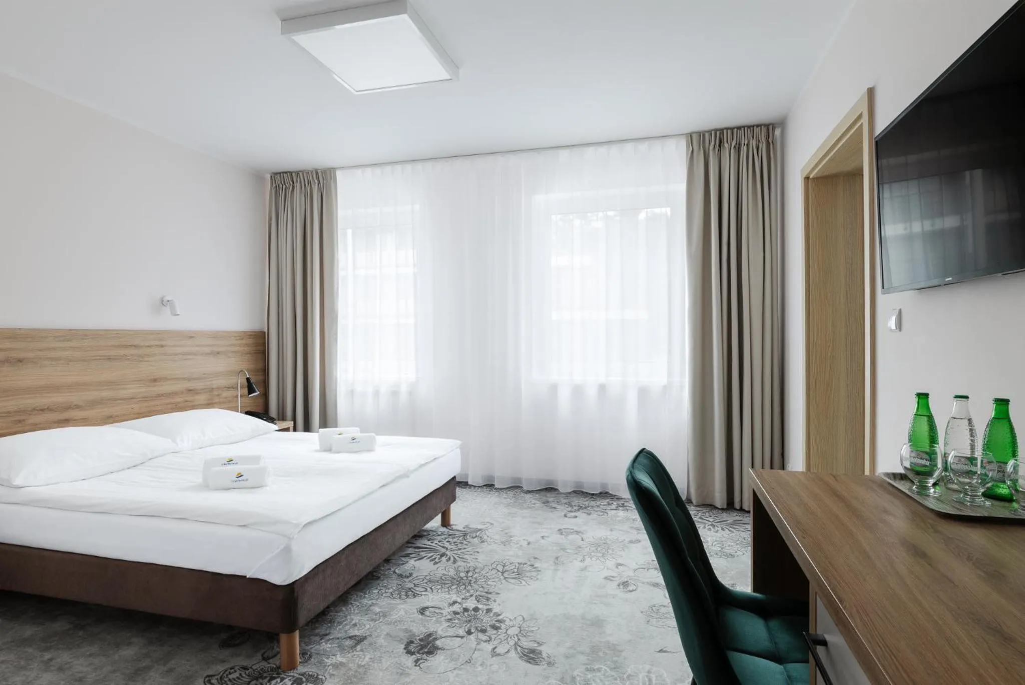 Photo of the whole room, Bed in Interferie Dąbki SU Argentyt