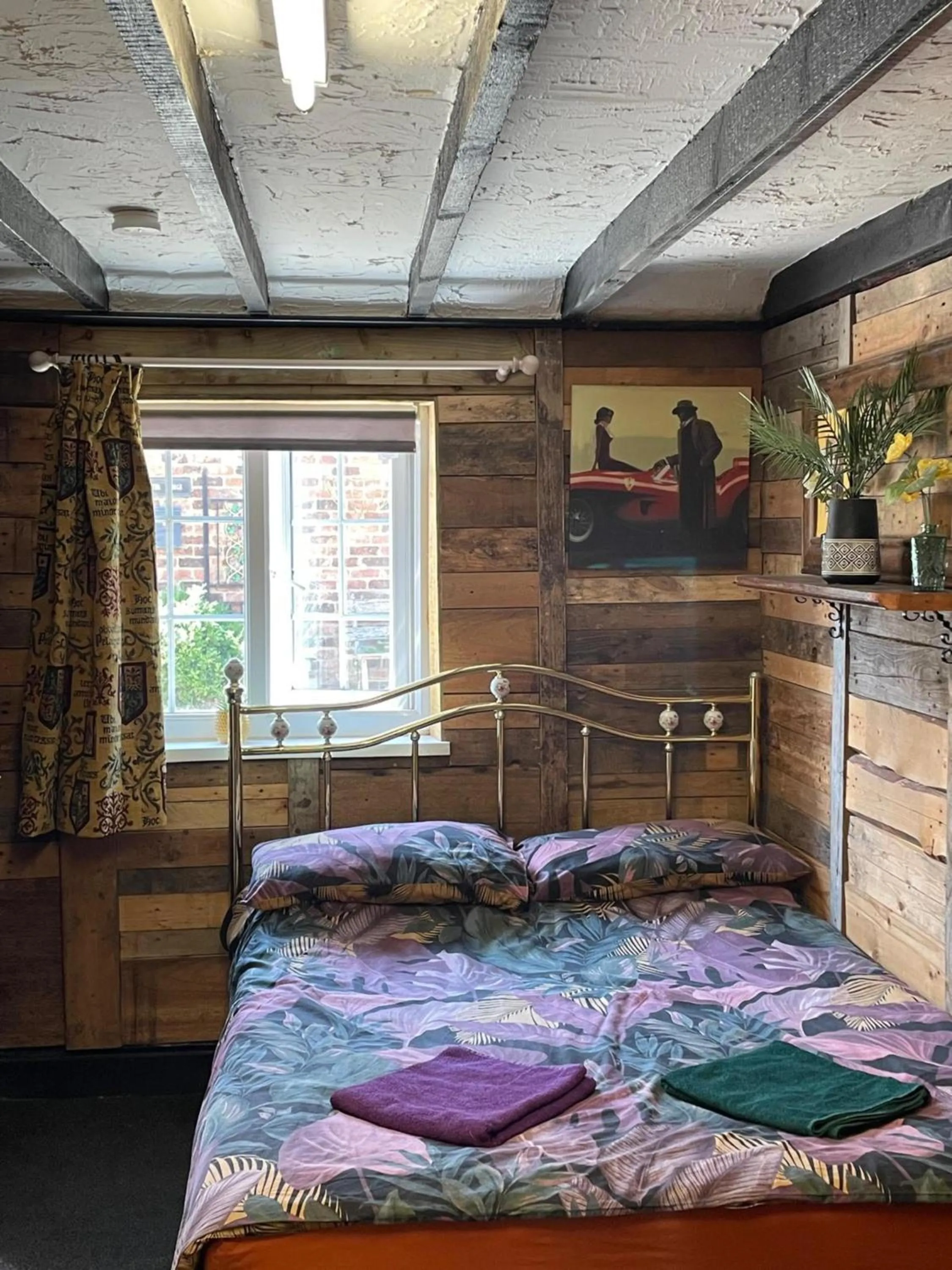 Bedroom in OYO Yarm Cottages