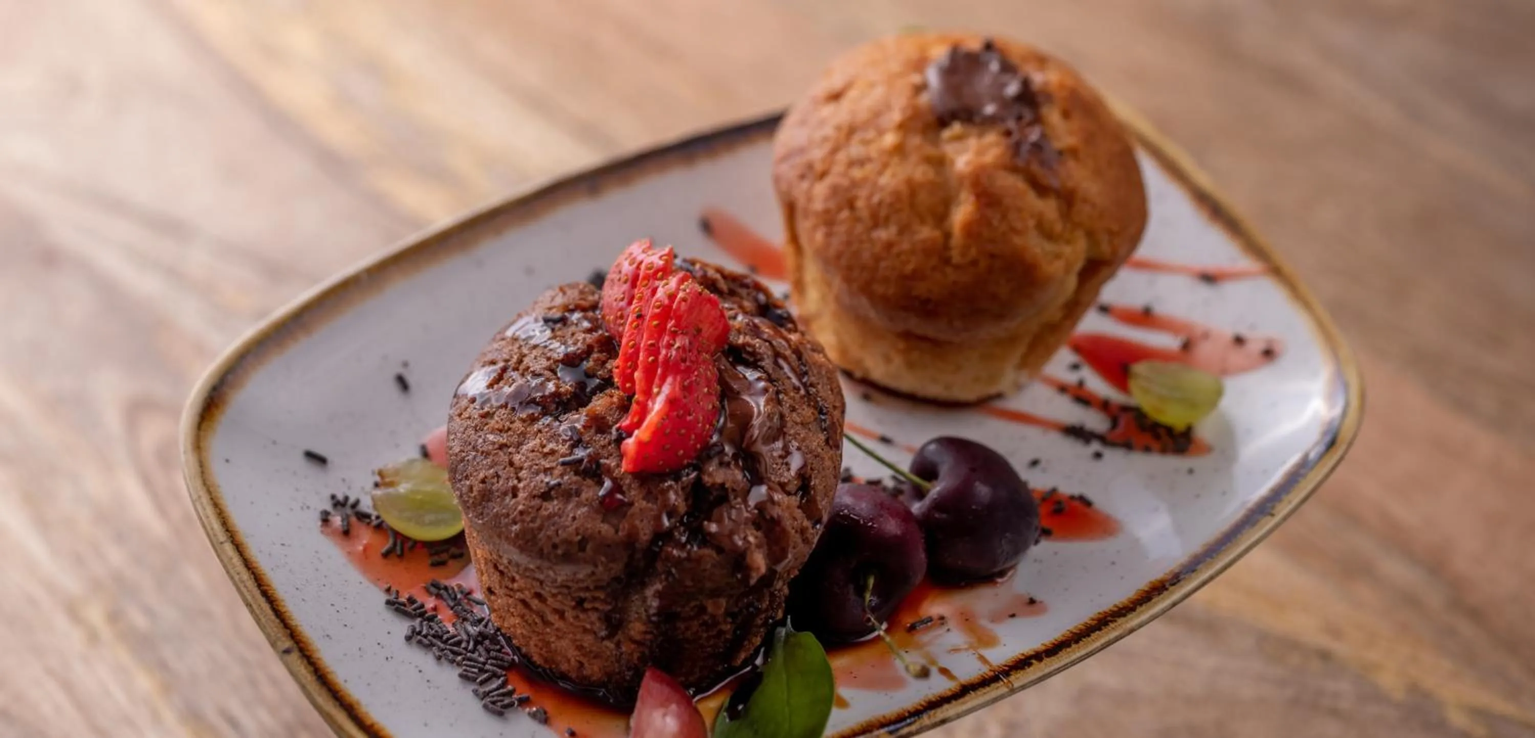 Restaurant/places to eat in Acro Blue Luxury Villas