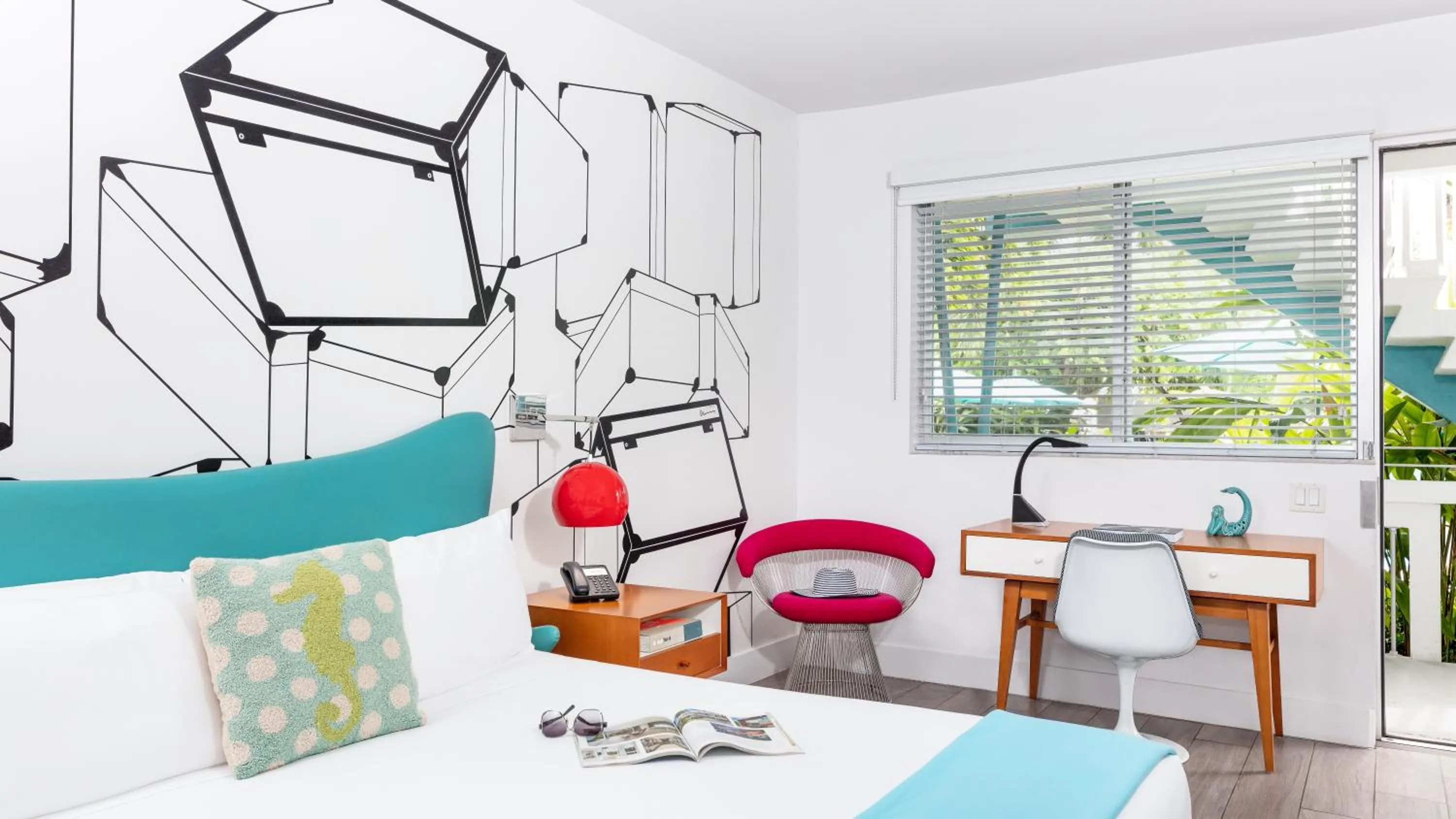 Bed in The Vagabond Hotel Miami