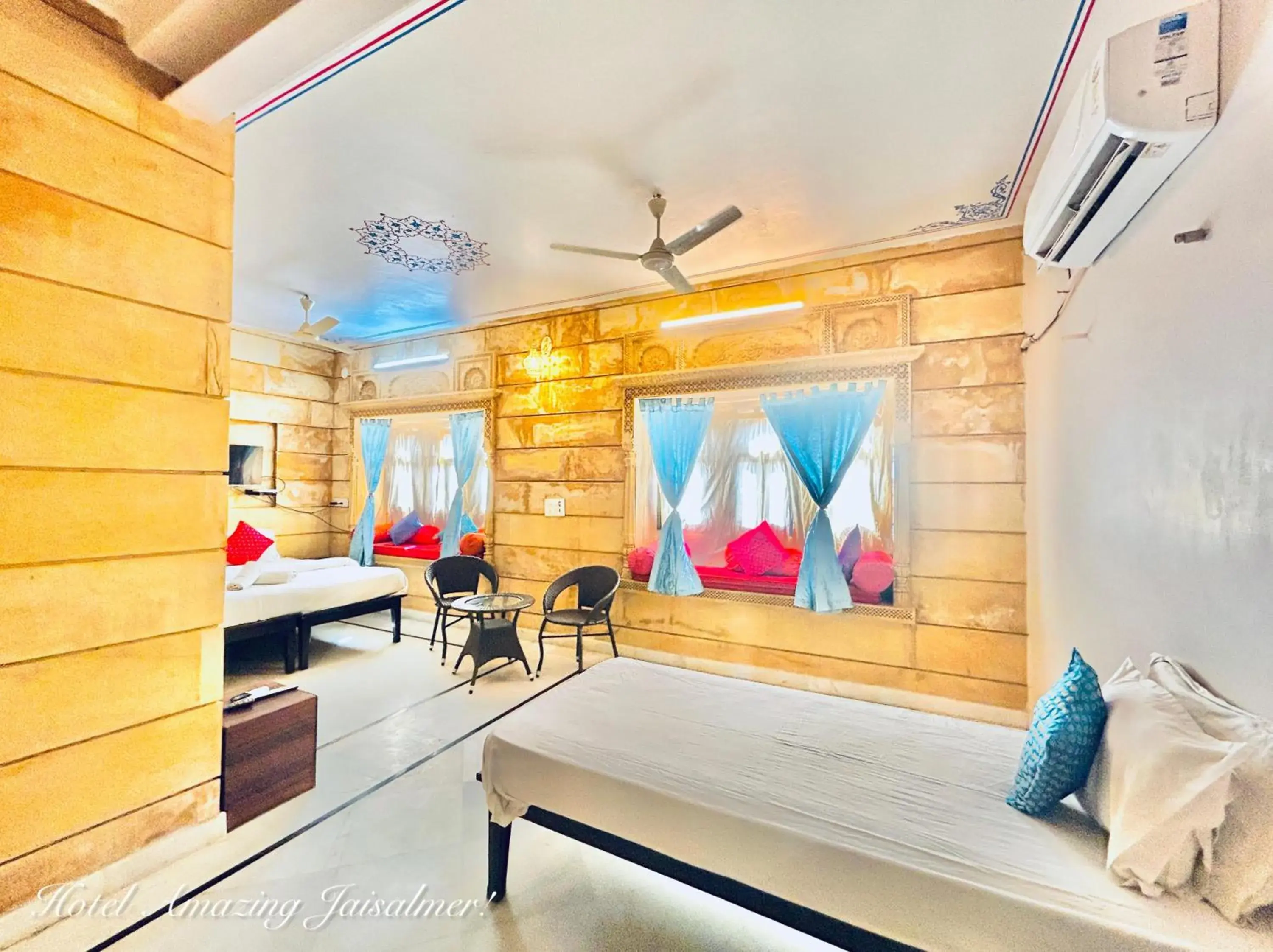 Deluxe Family Room in Hotel Amazing Jaisalmer Deluxe Family Room in Hotel Amazing Jaisalmer