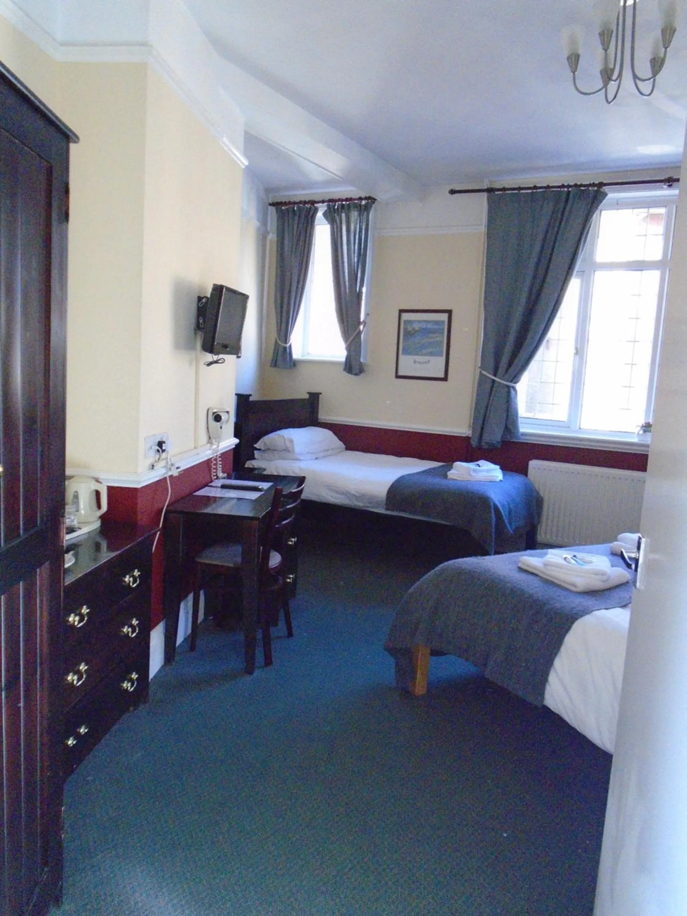 Bed in The Swan Inn Pub