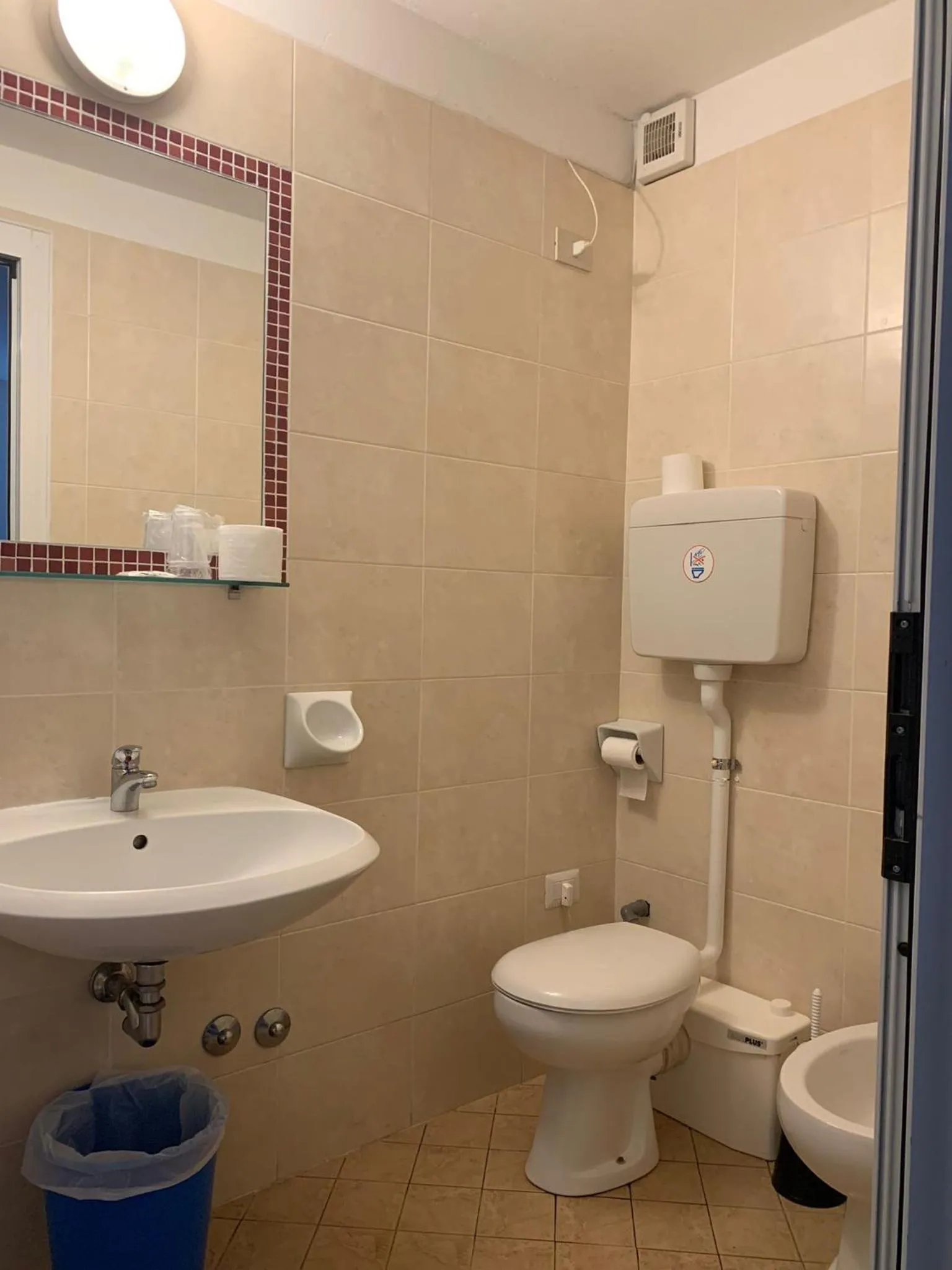 Bathroom in Hotel Villa Isola