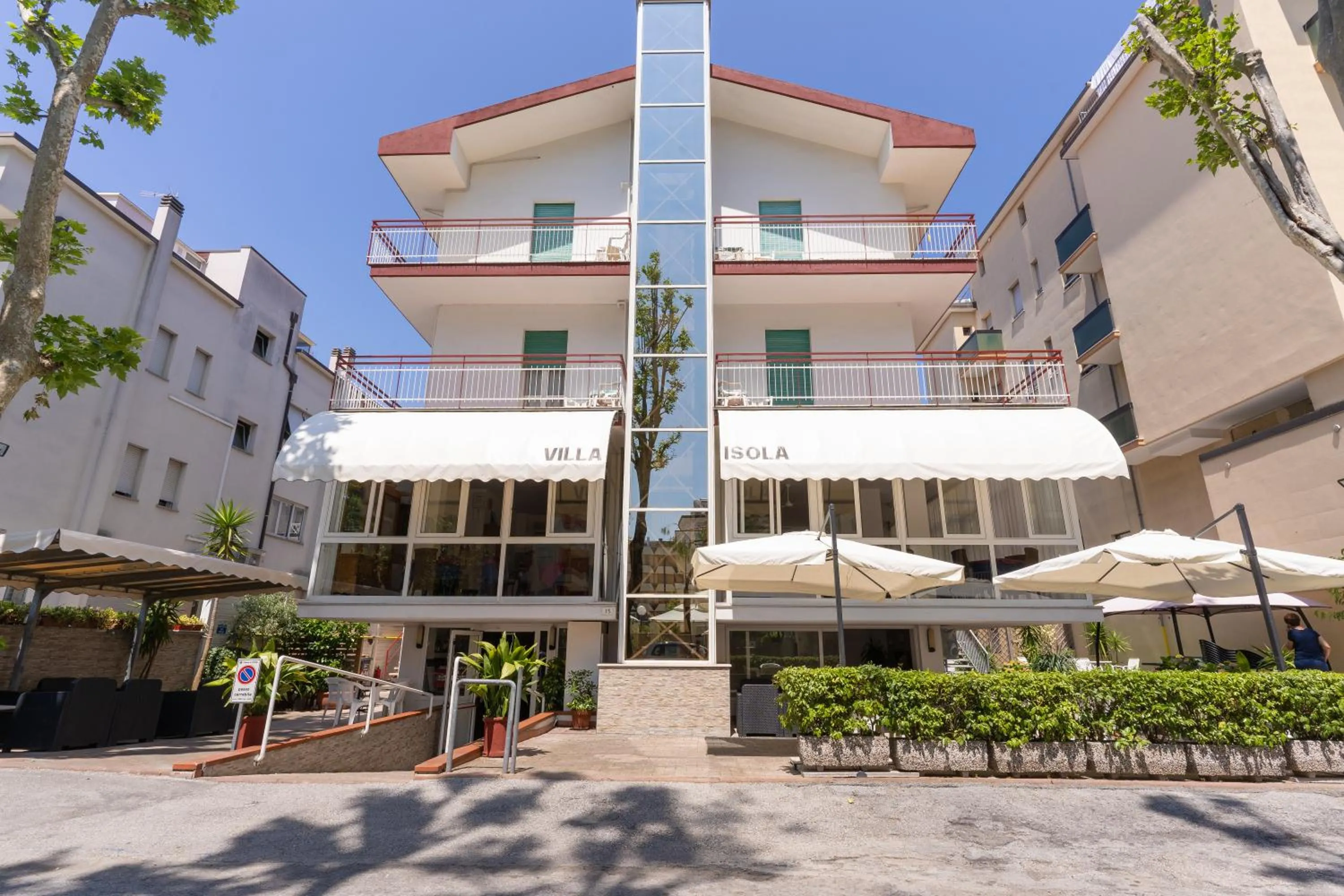 Property building in Hotel Villa Isola