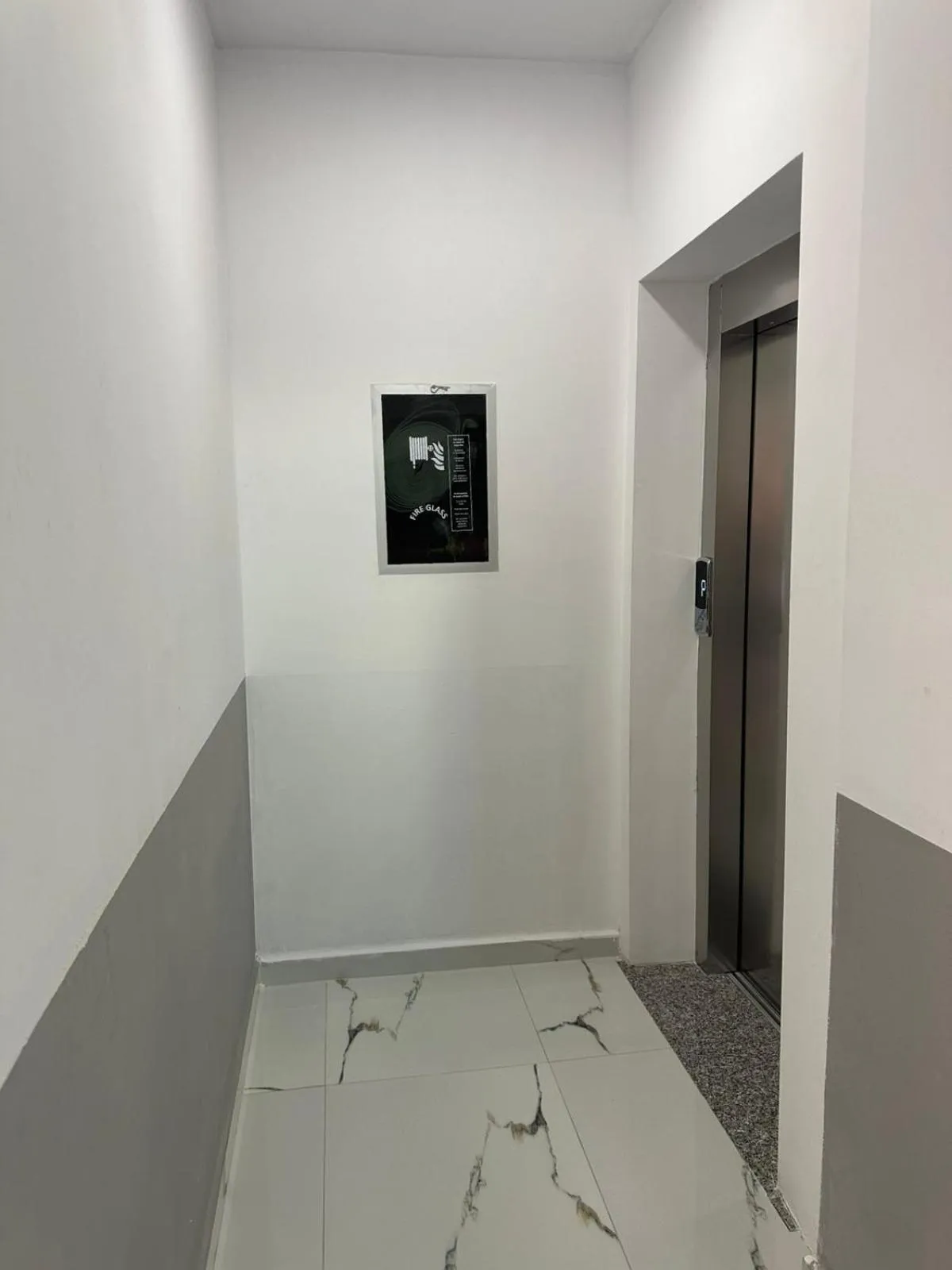 elevator in Mamma's Apartments