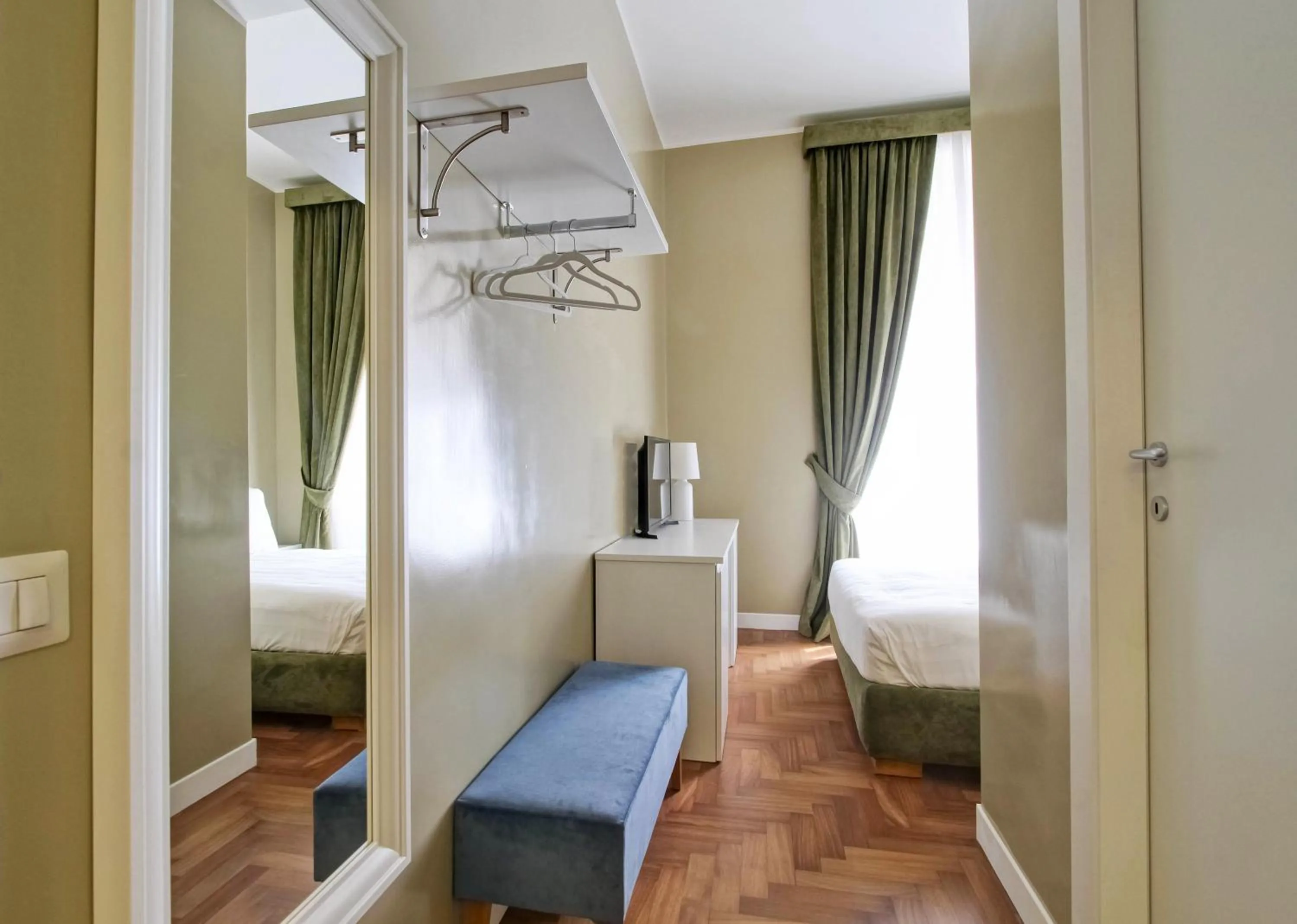 Photo of the whole room, Bed in The river corner