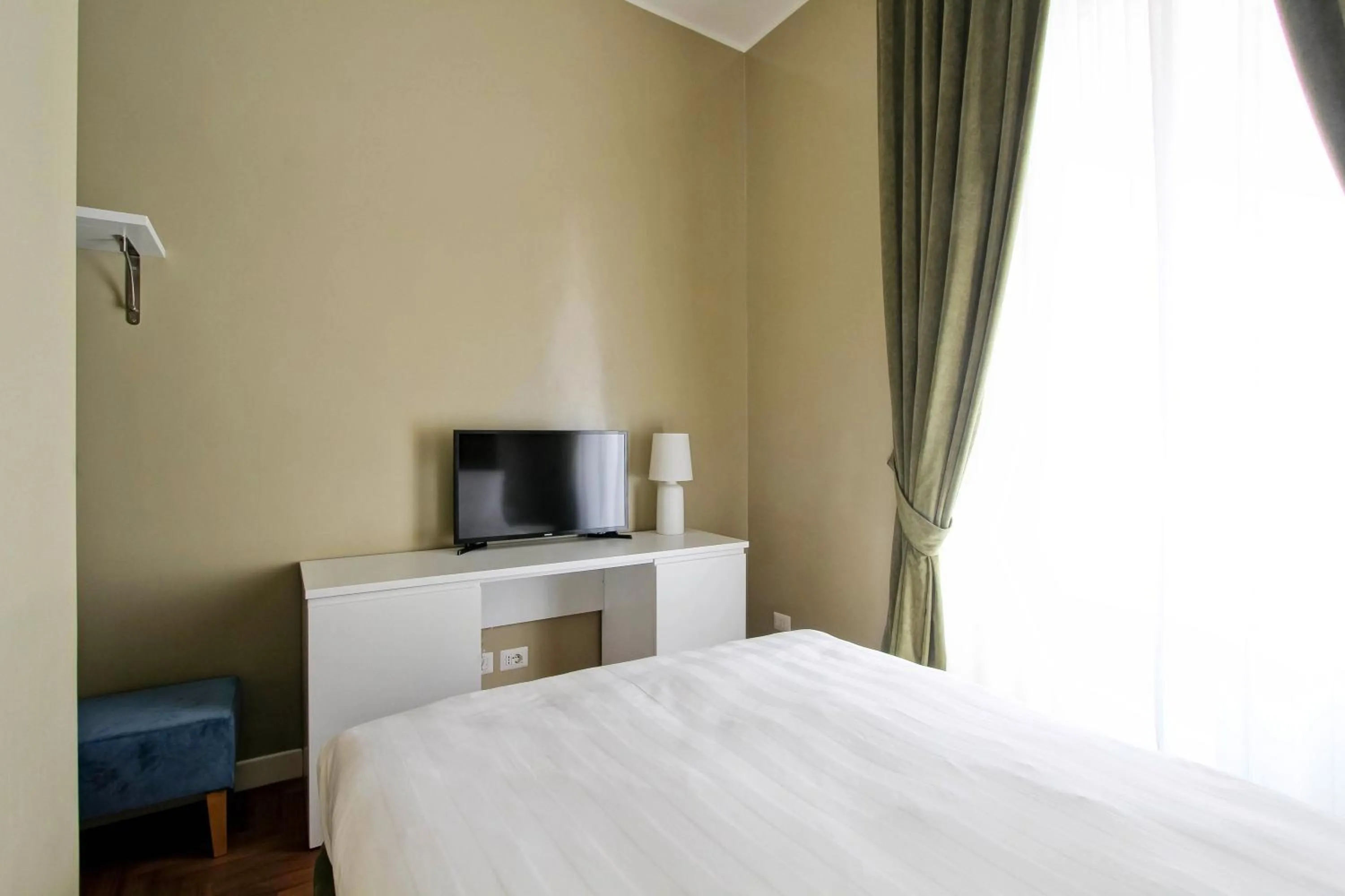 Budget Double Room - single occupancy in The river corner