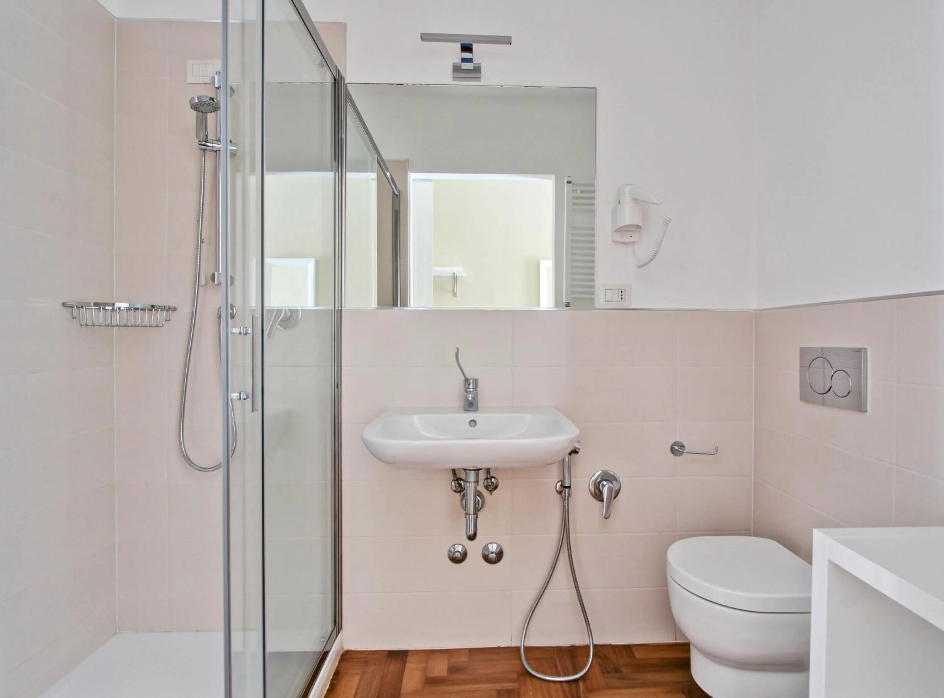 Bathroom in The river corner