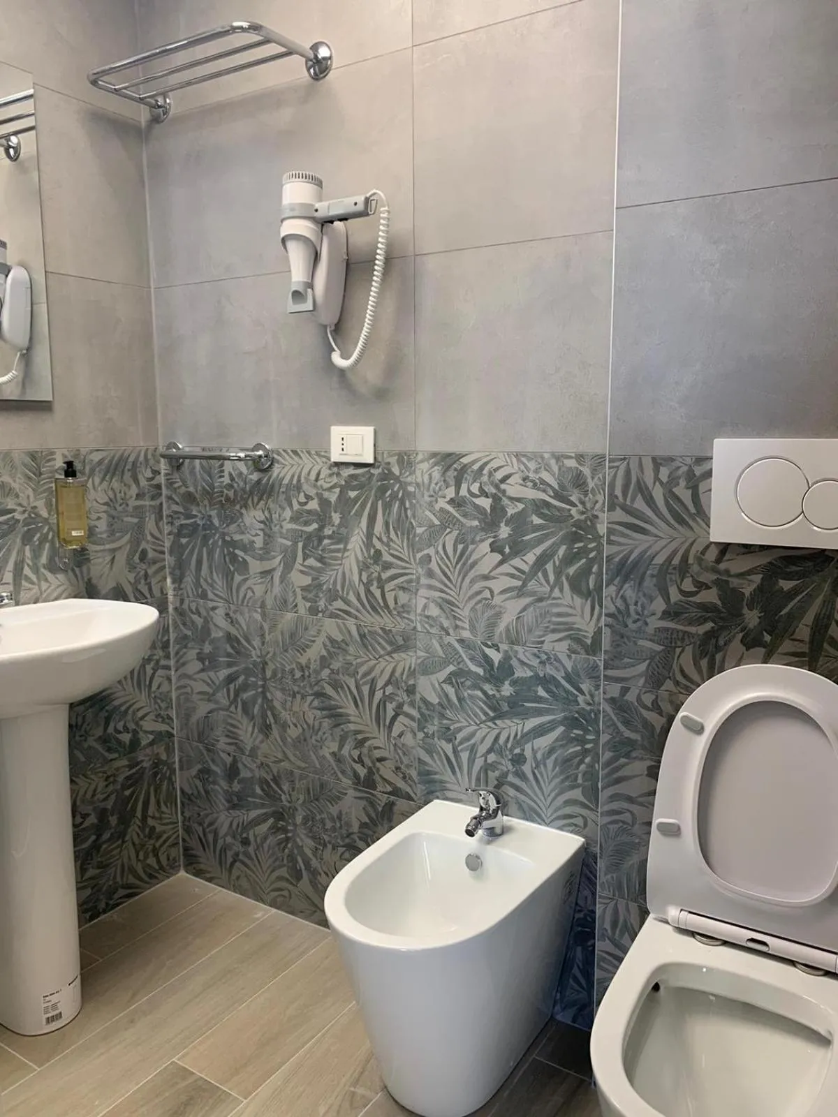 Toilet in Square Inn