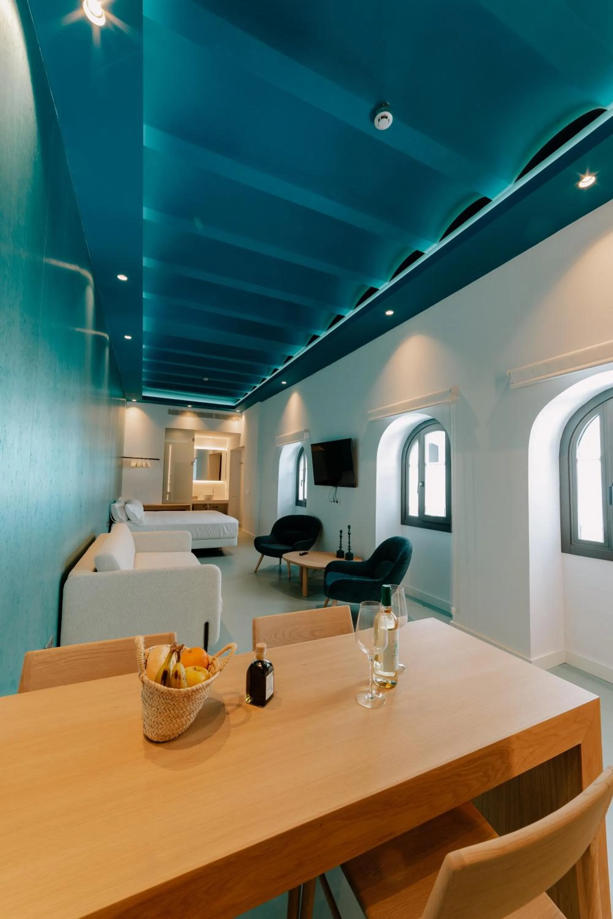 Photo of the whole room in Casa del Cardenal