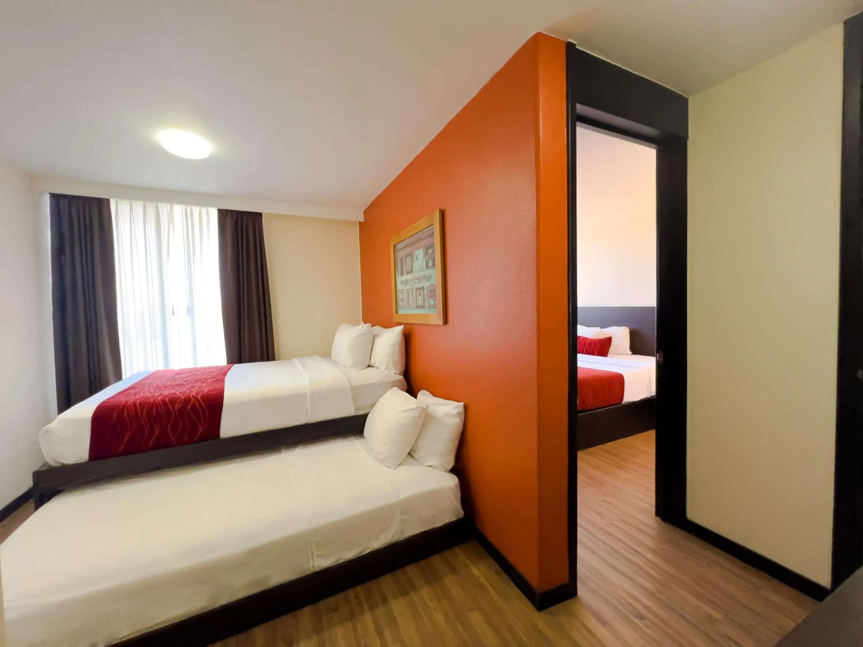 Bed in Comfort Inn San Luis Potosi