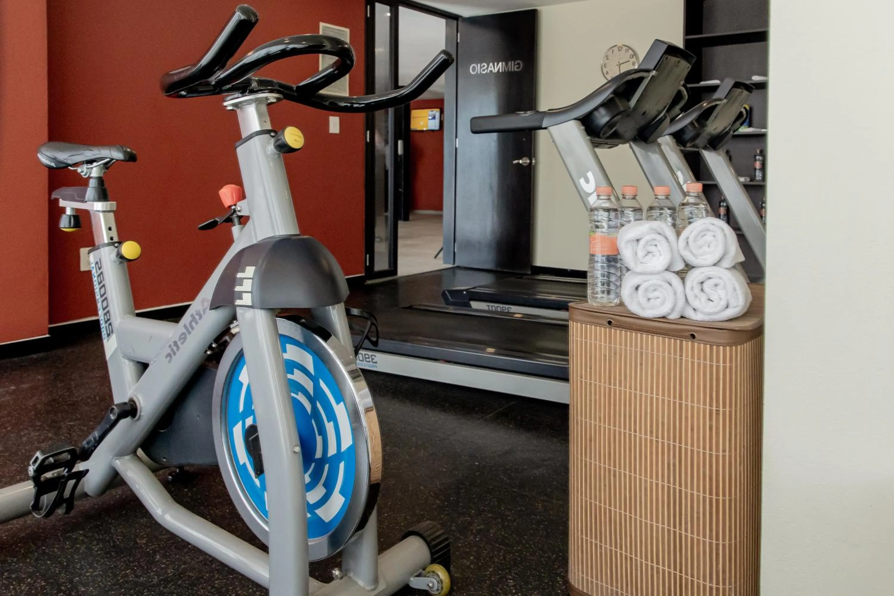 Fitness centre/facilities in Comfort Inn San Luis Potosi