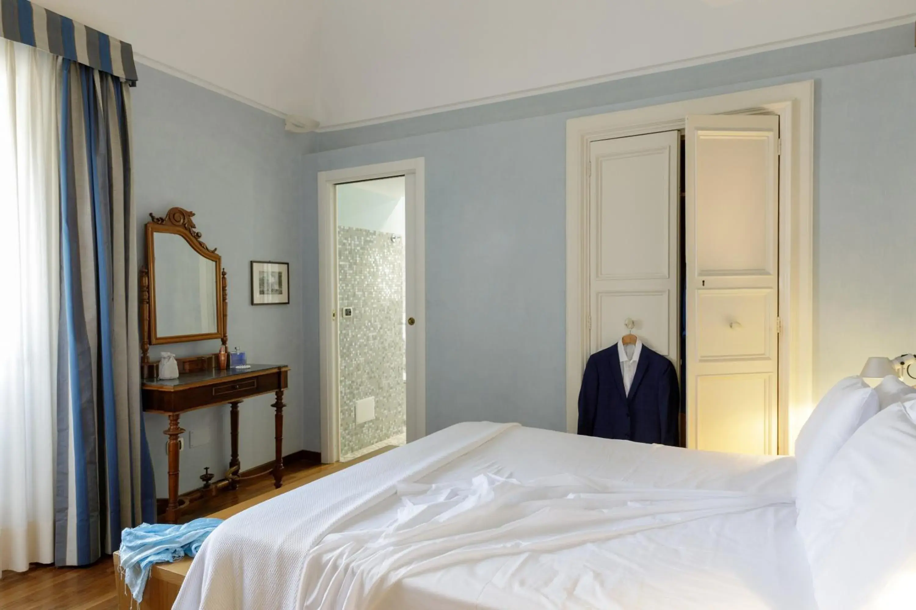 Classic Double Room in Hotel Palazzo Papaleo Classic Double Room in Hotel Palazzo Papaleo
