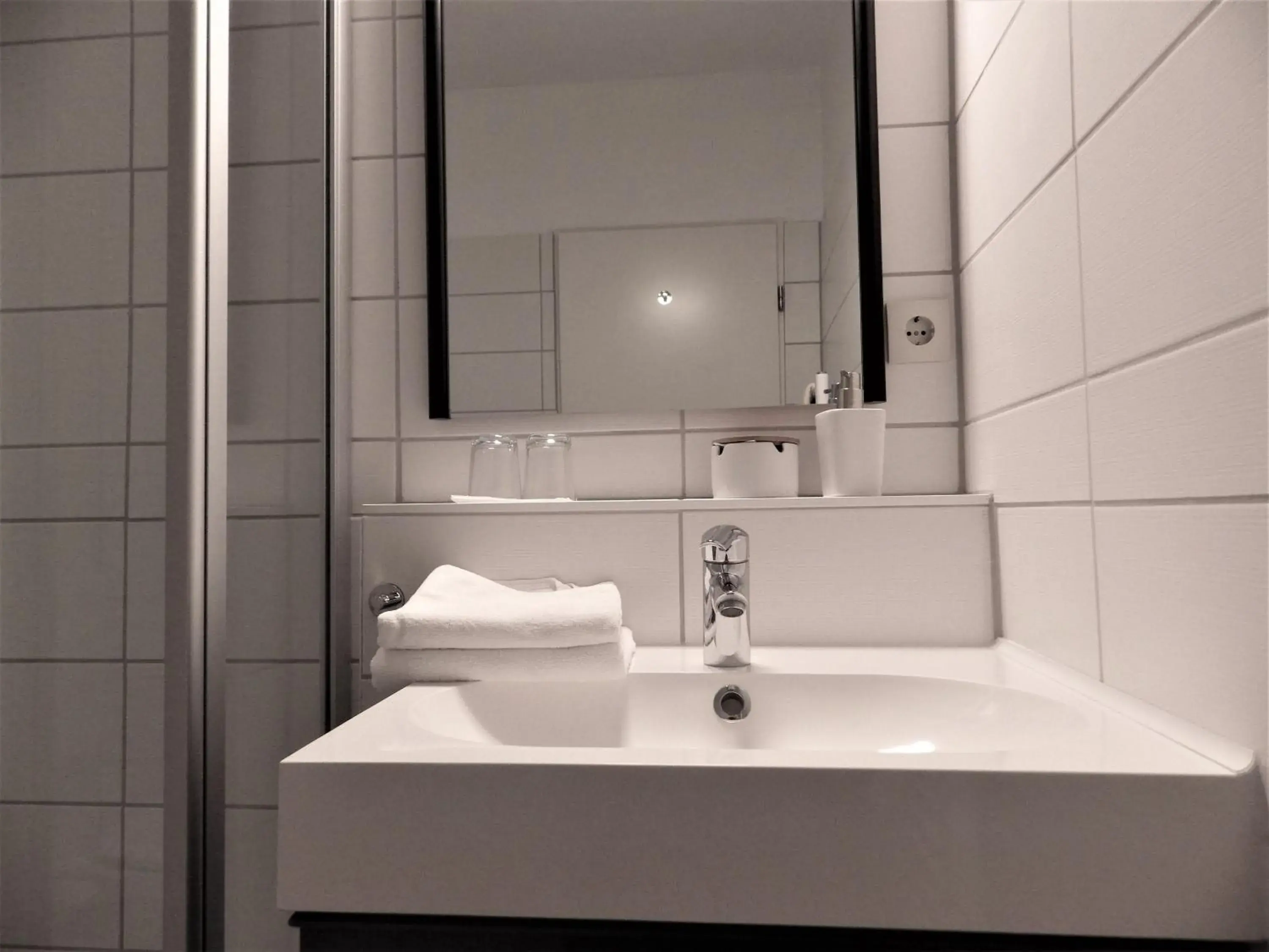 Double Room in Pension Haus Heitzig Double Room in Pension Haus Heitzig