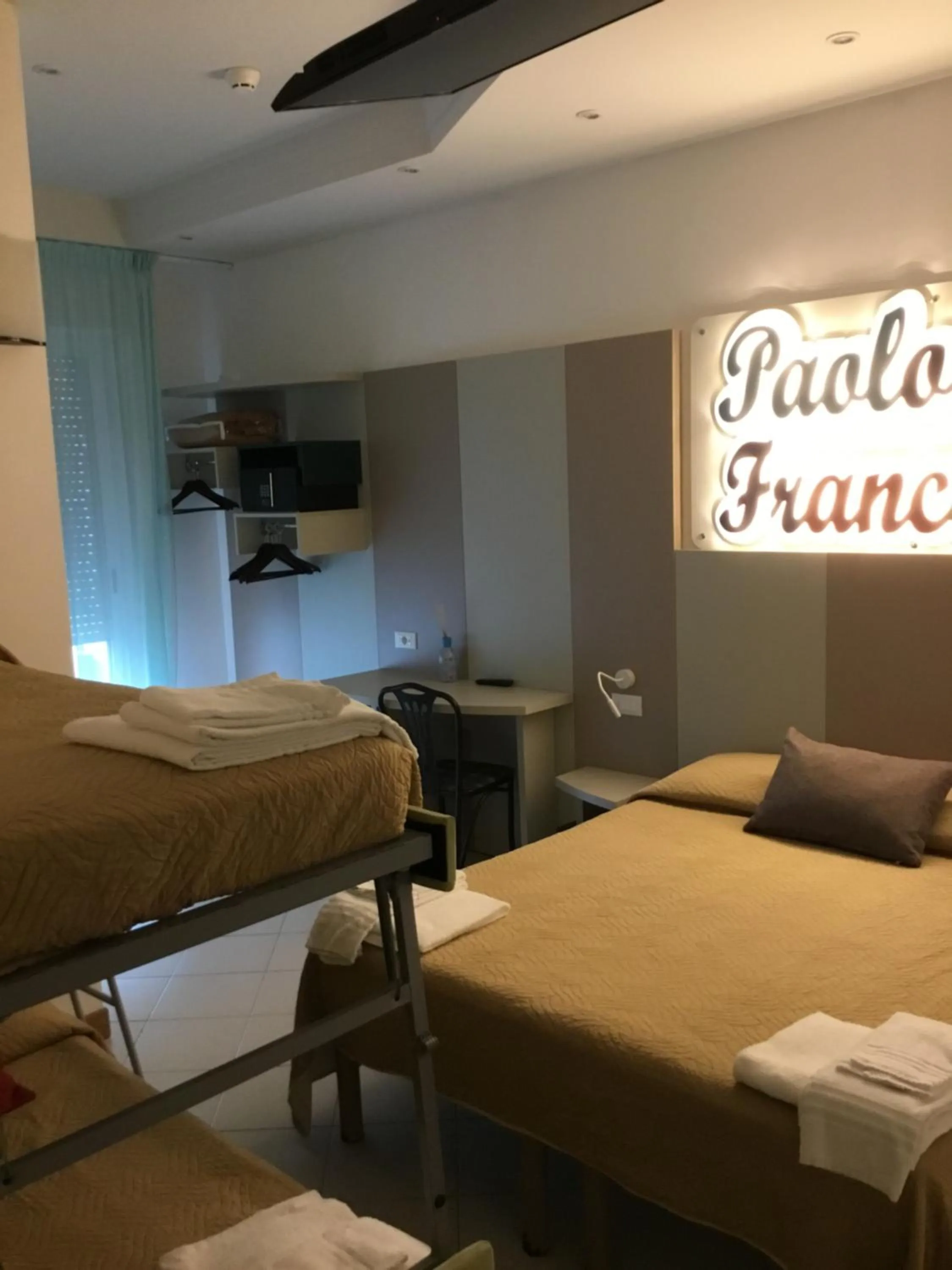 Bed in SI Rimini Hotel