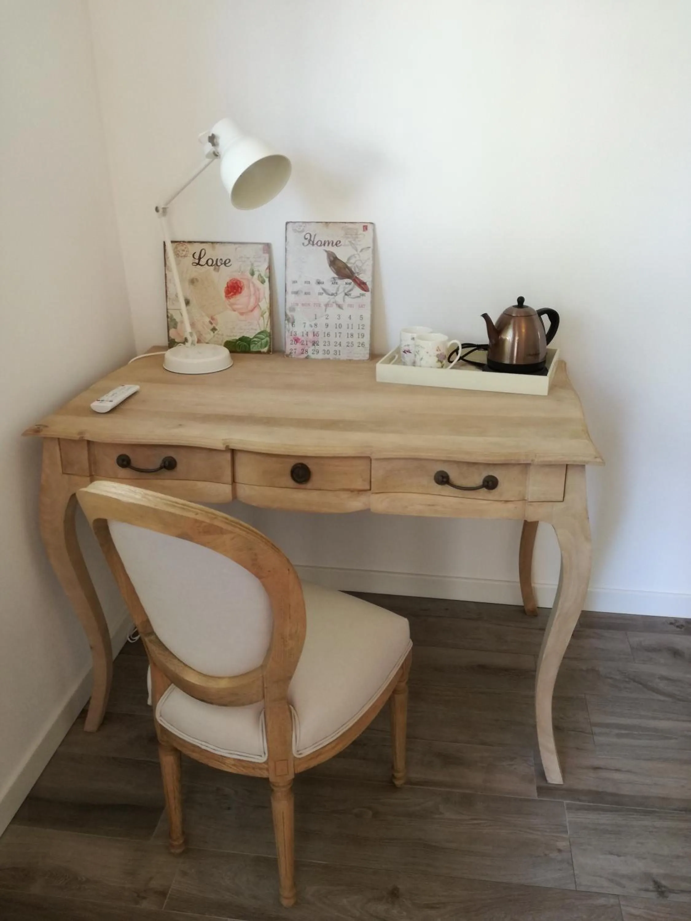 Decorative detail in B&B Nadine