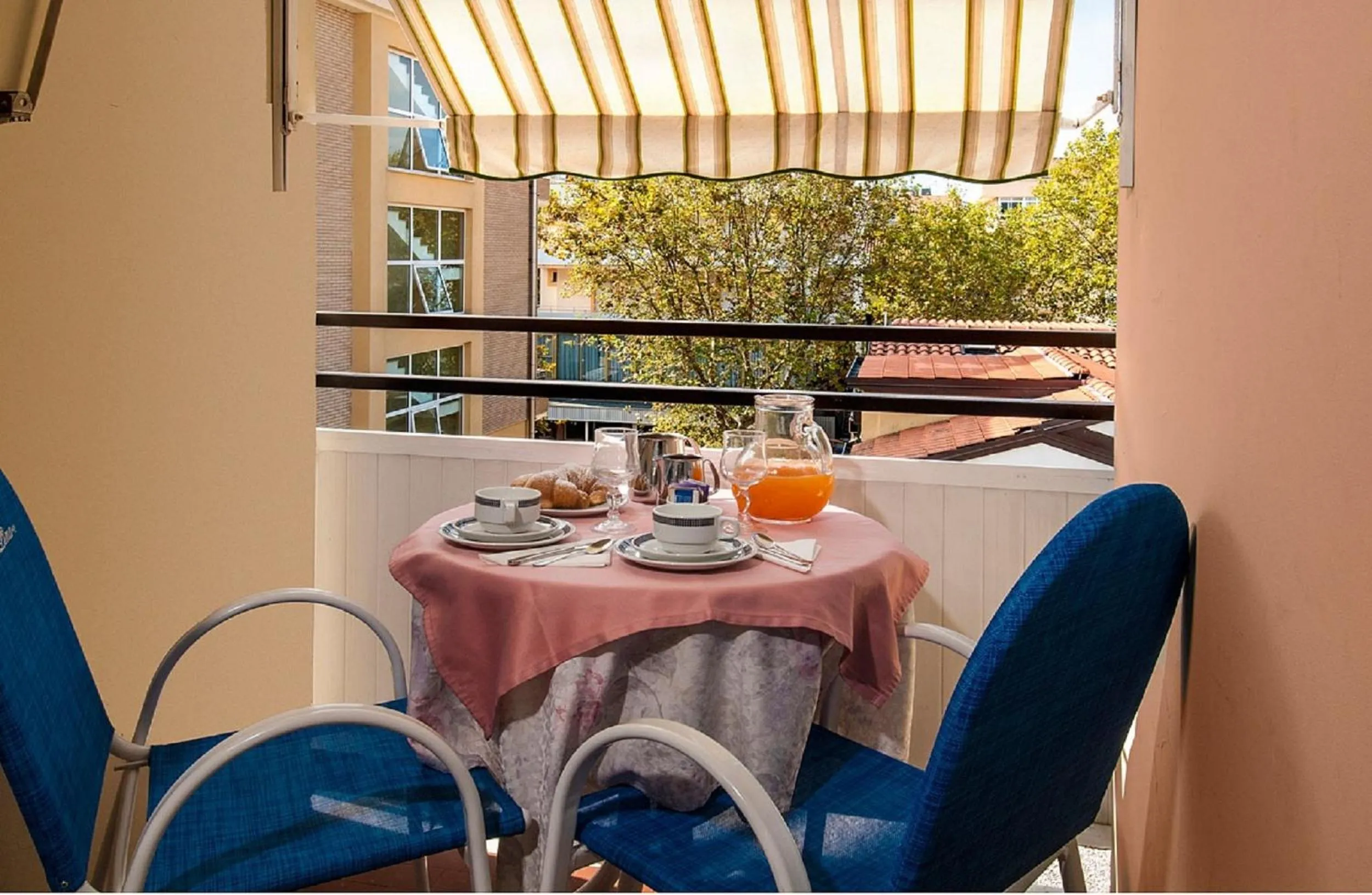 Continental breakfast in Hotel Lina