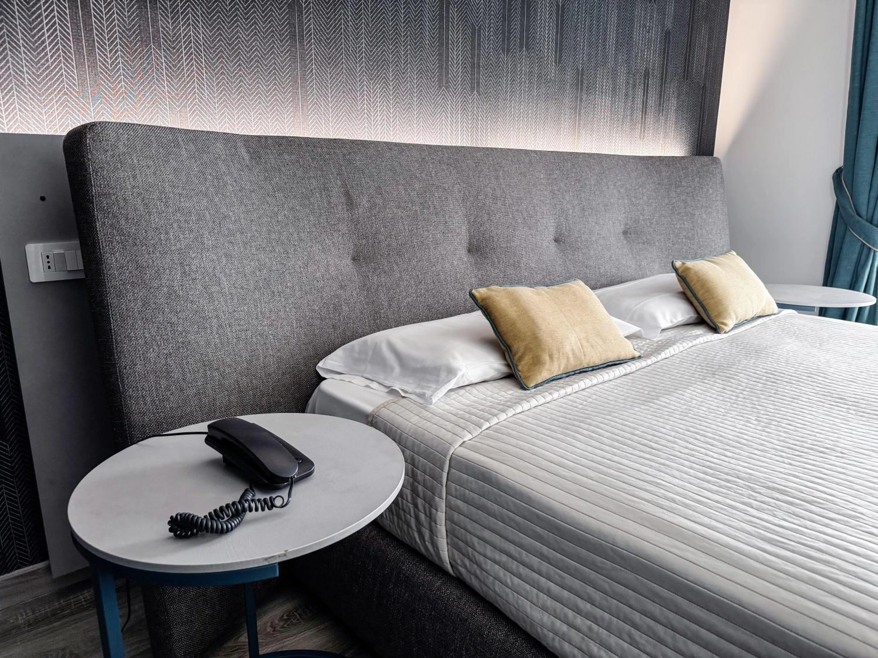 Bed in Mediterranea Hotel & Convention Center