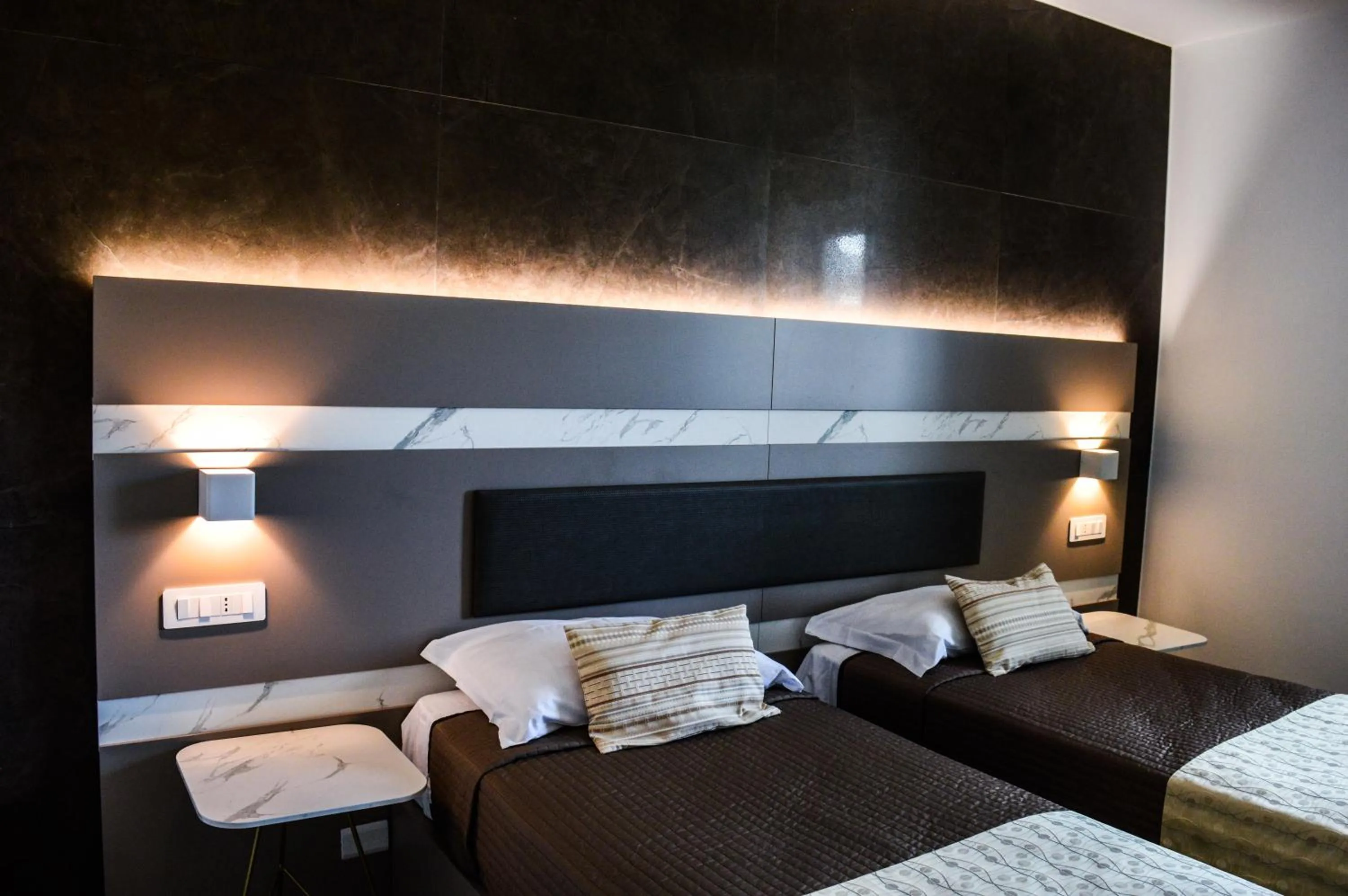 Bedroom, Bed in Mediterranea Hotel & Convention Center