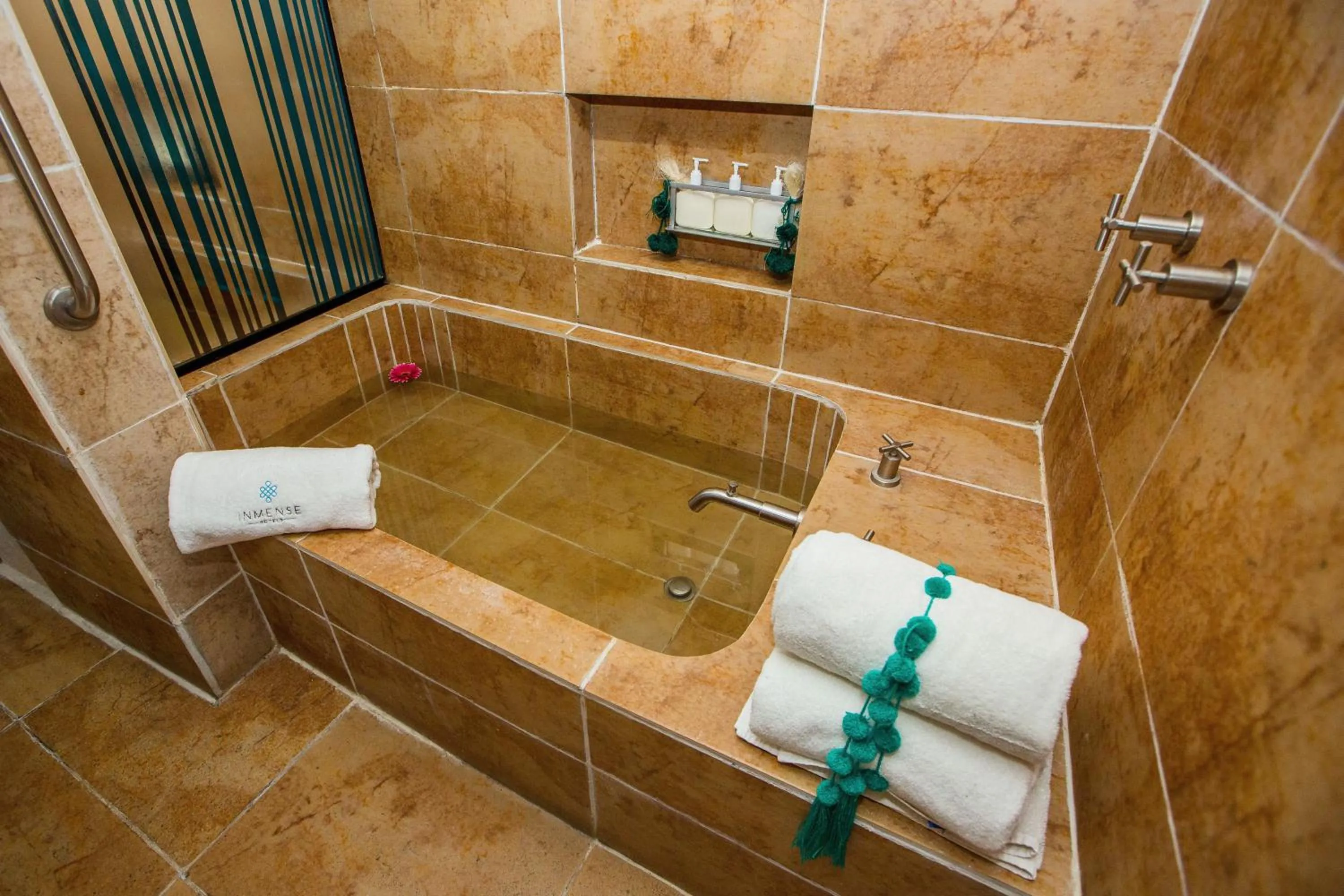 Bath in Santuario Las Escaleras