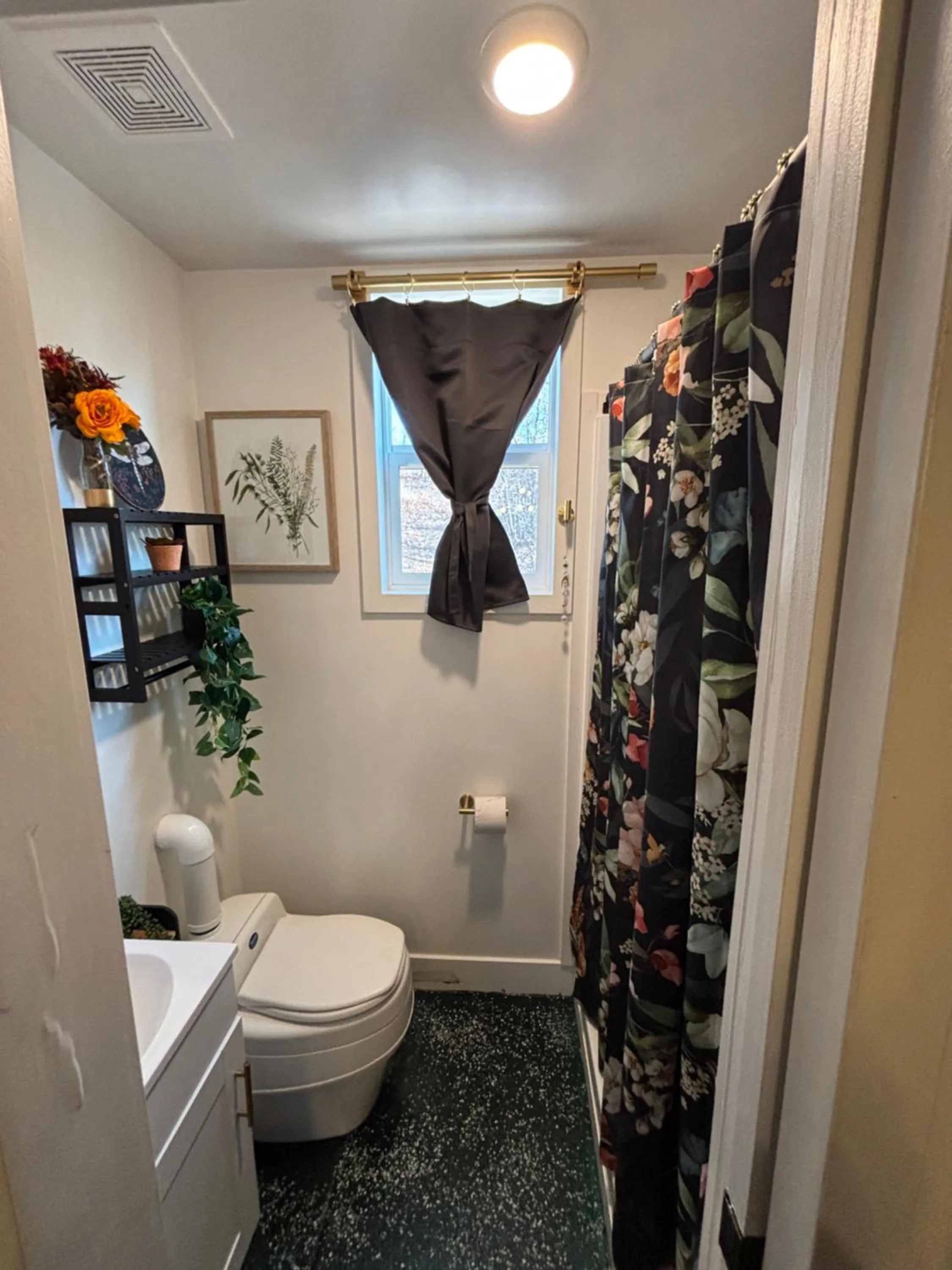 Bathroom in Sage Desert Dreams