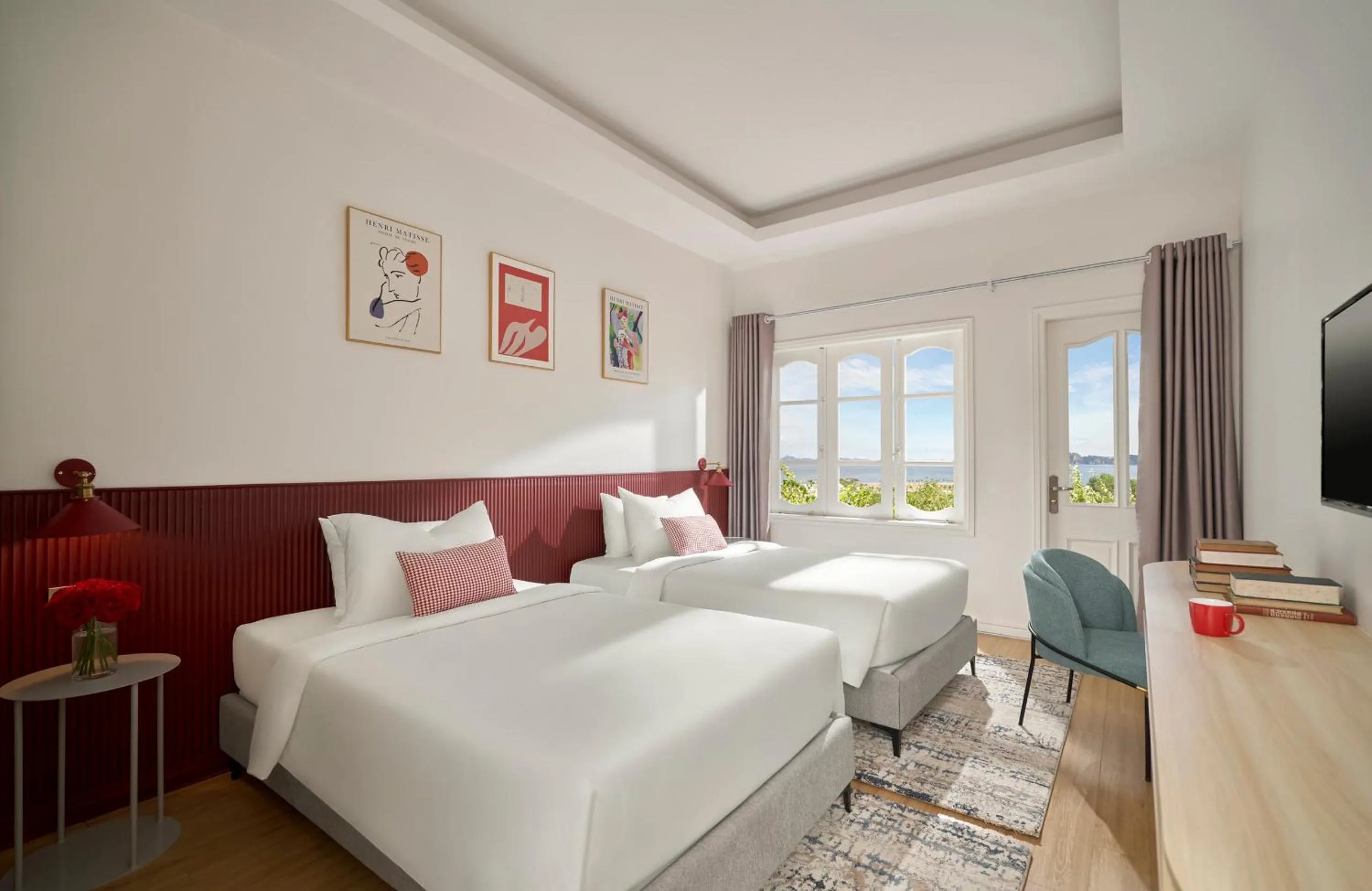 Bed in The Postcard Hotel