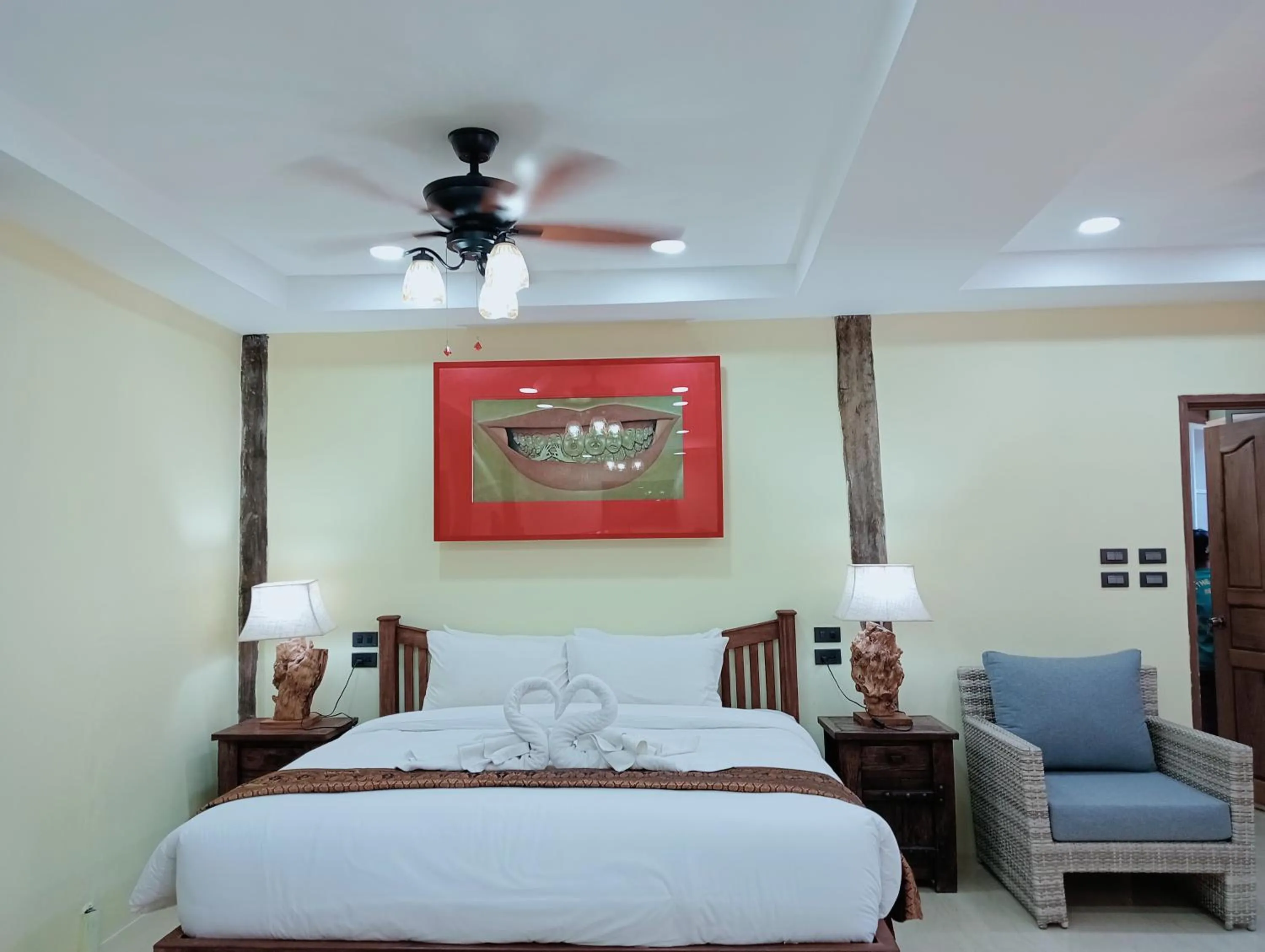 Bed in On The Mekong Resort