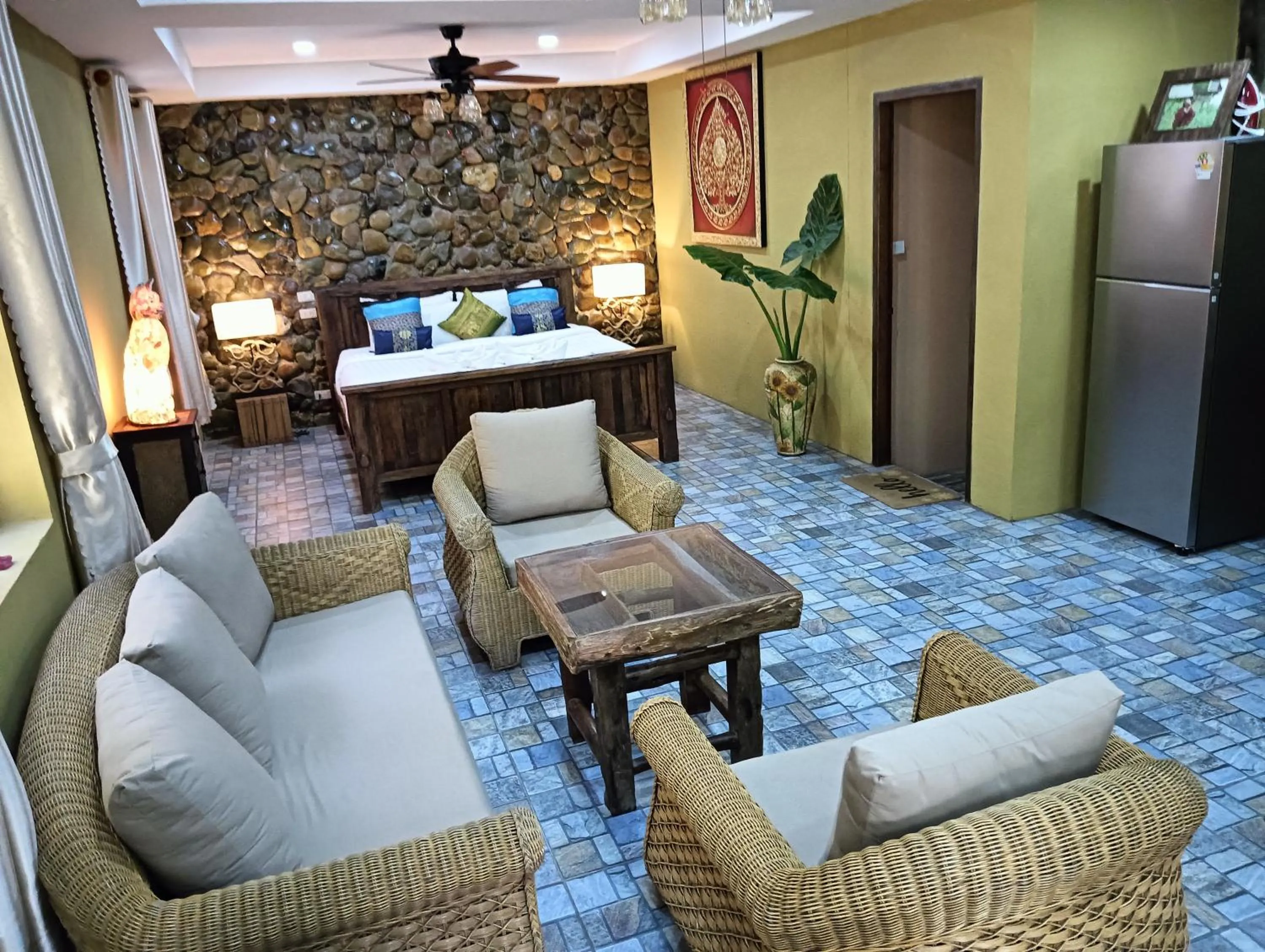 TV and multimedia in On The Mekong Resort