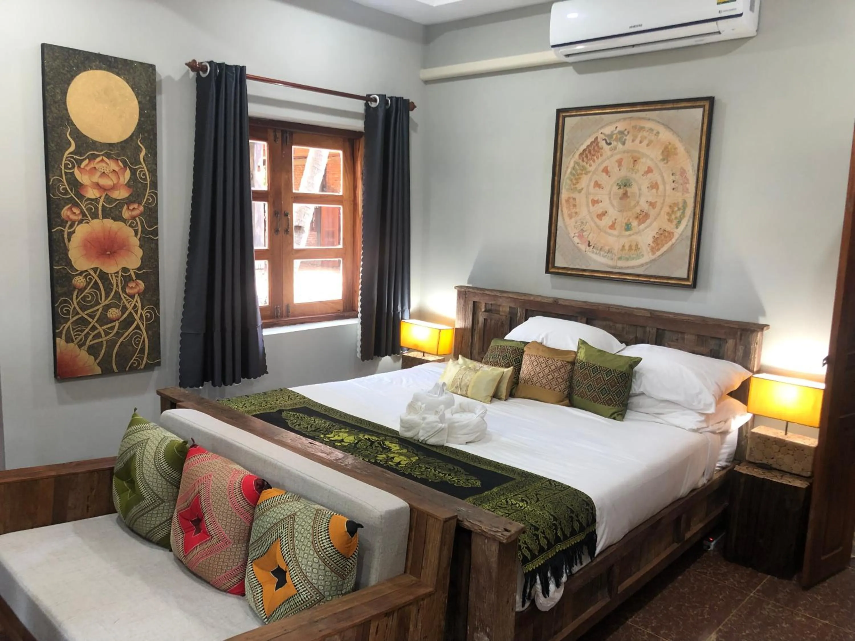 Bed in On The Mekong Resort