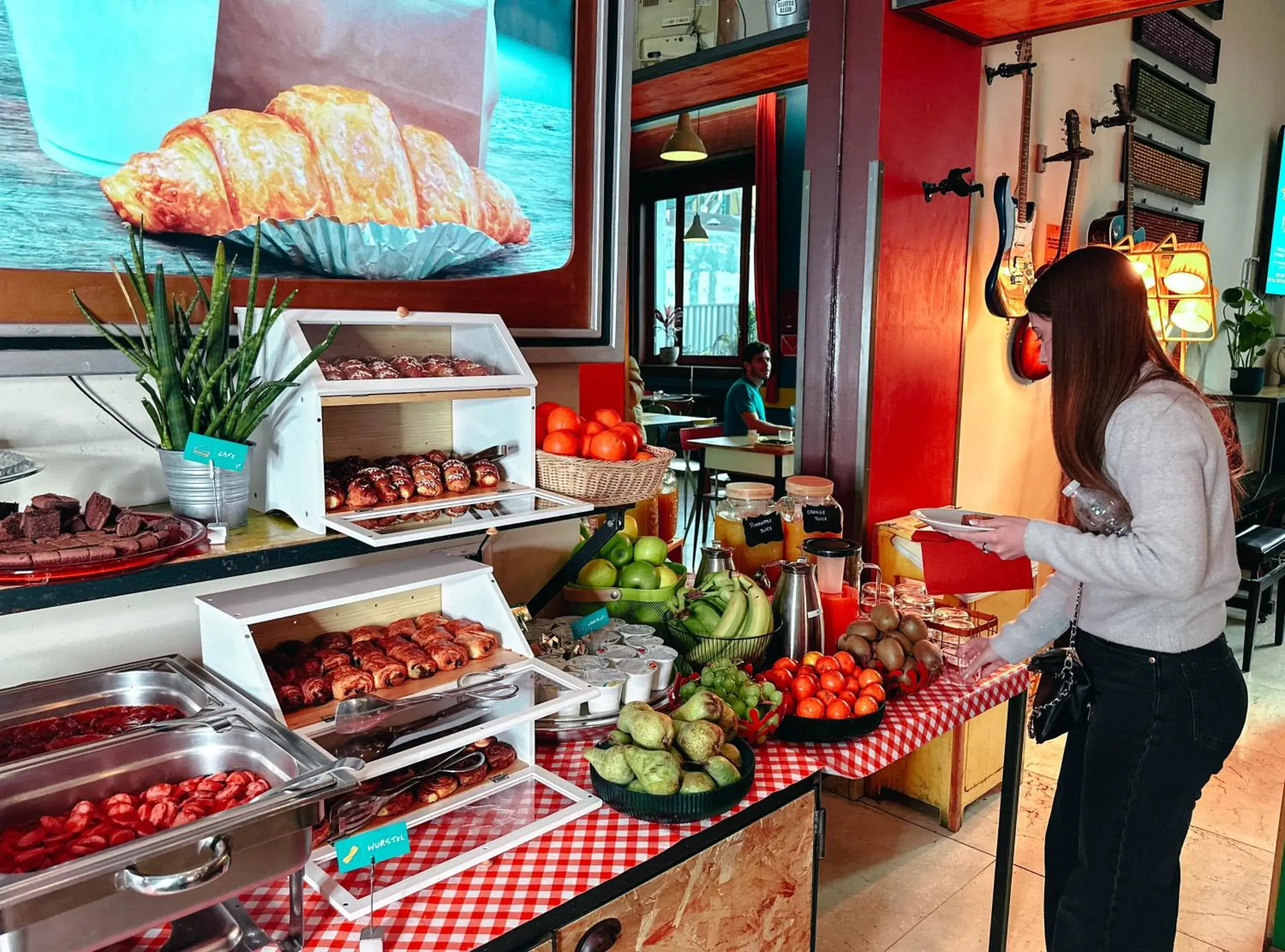 Breakfast in Ostello Bello Milano Centrale Breakfast in Ostello Bello Milano Centrale