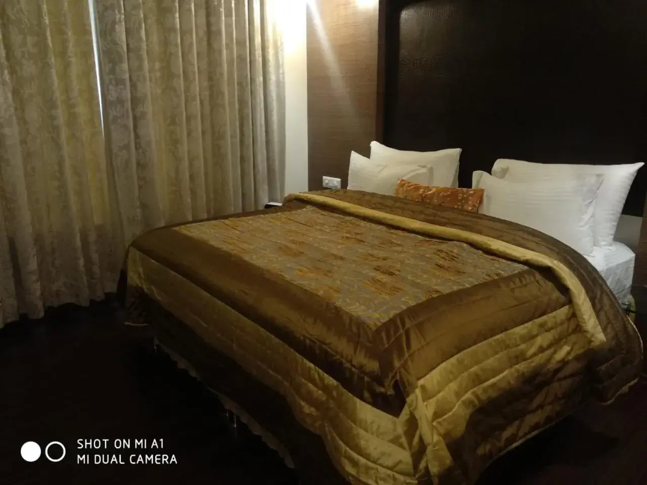 Suite - single occupancy in VITS Gurugram formerly known as Windsor Heights Suite - single occupancy in VITS Gurugram formerly known as Windsor Heights