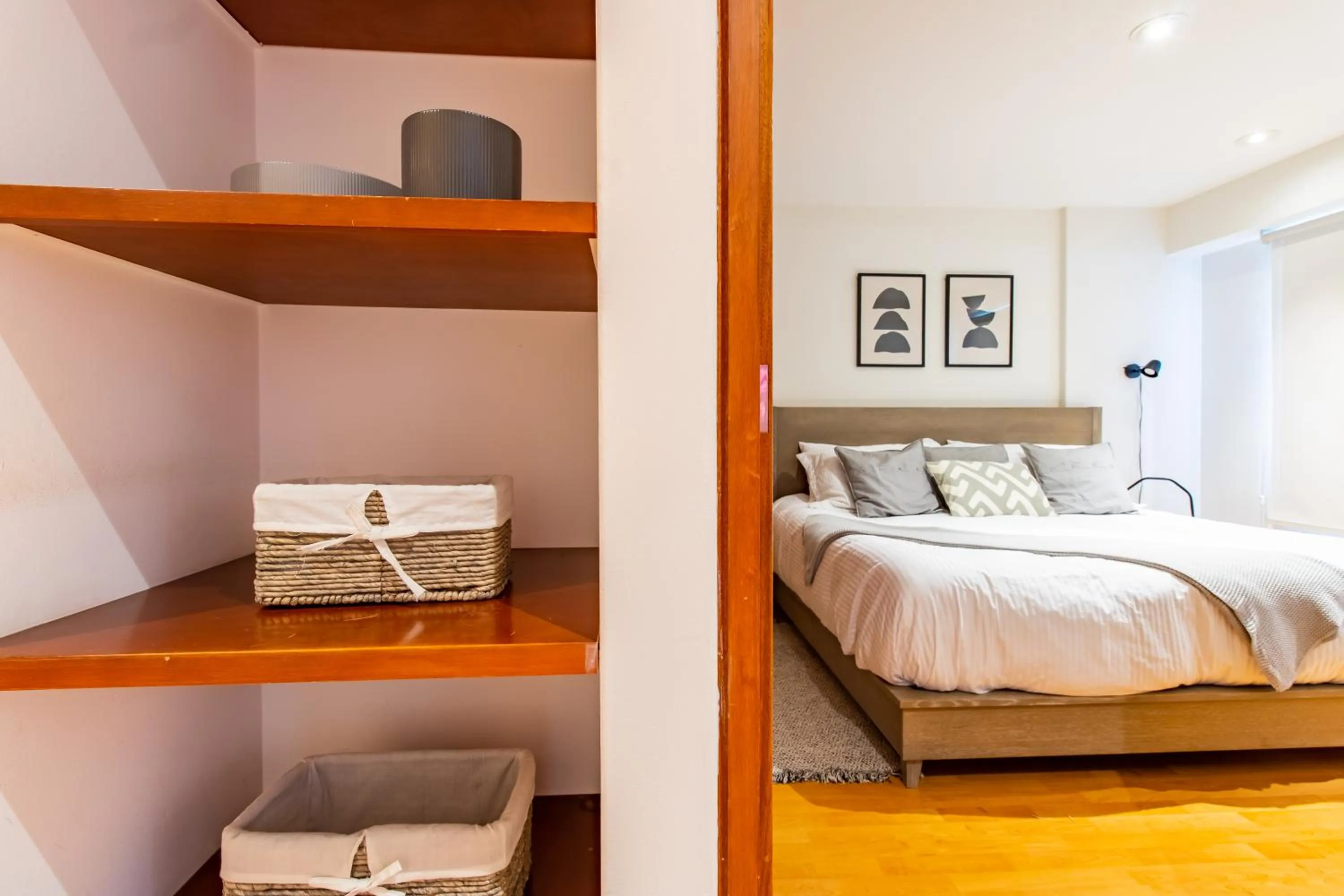 Bed in Capitalia Anzures Polanco