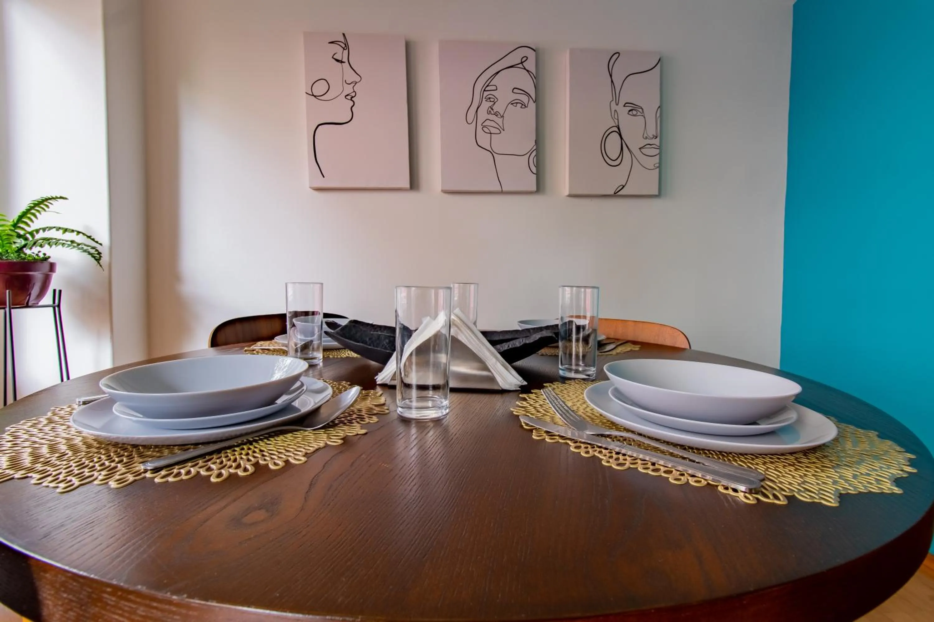 Dining area in Capitalia Anzures Polanco