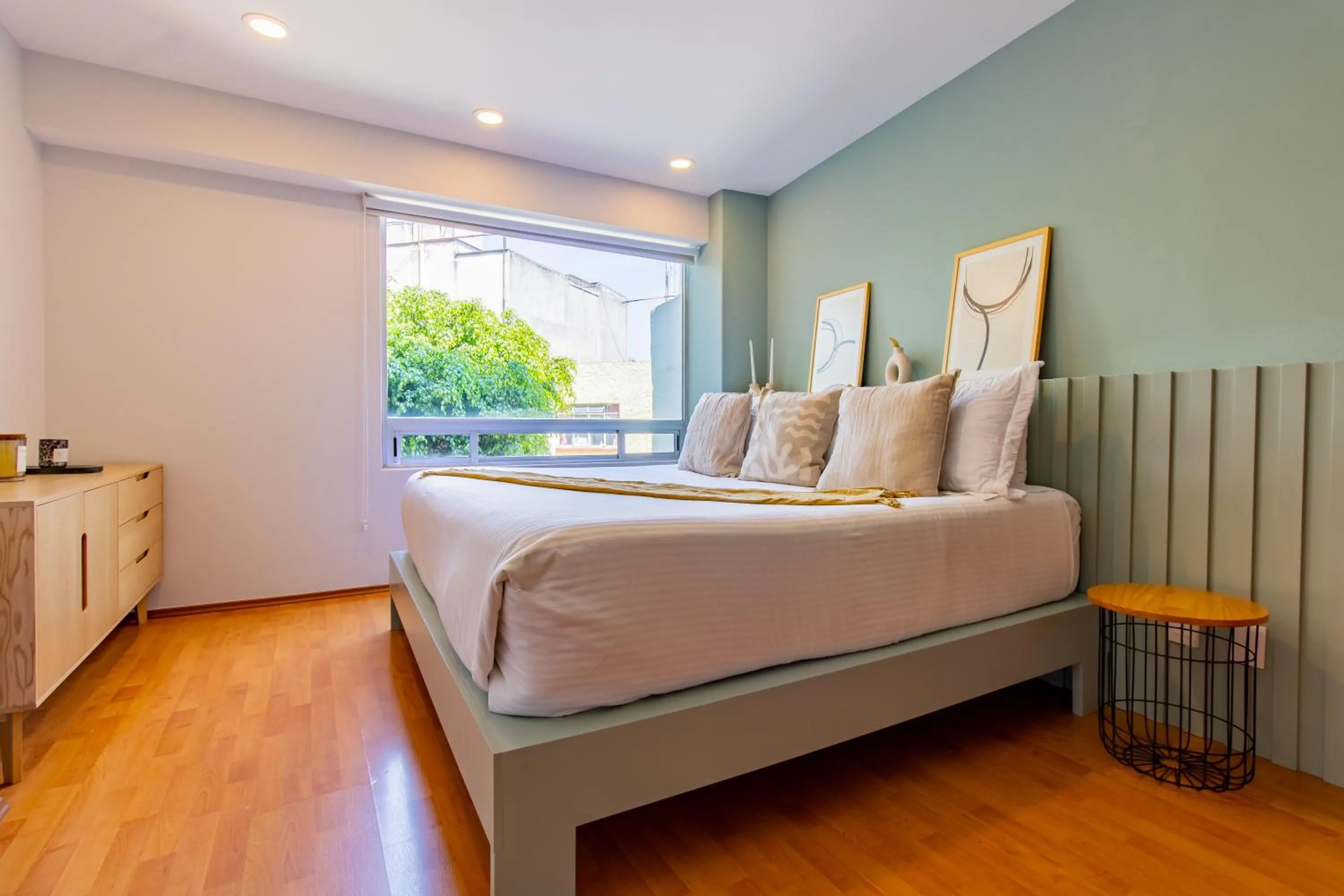 Bed in Capitalia Anzures Polanco