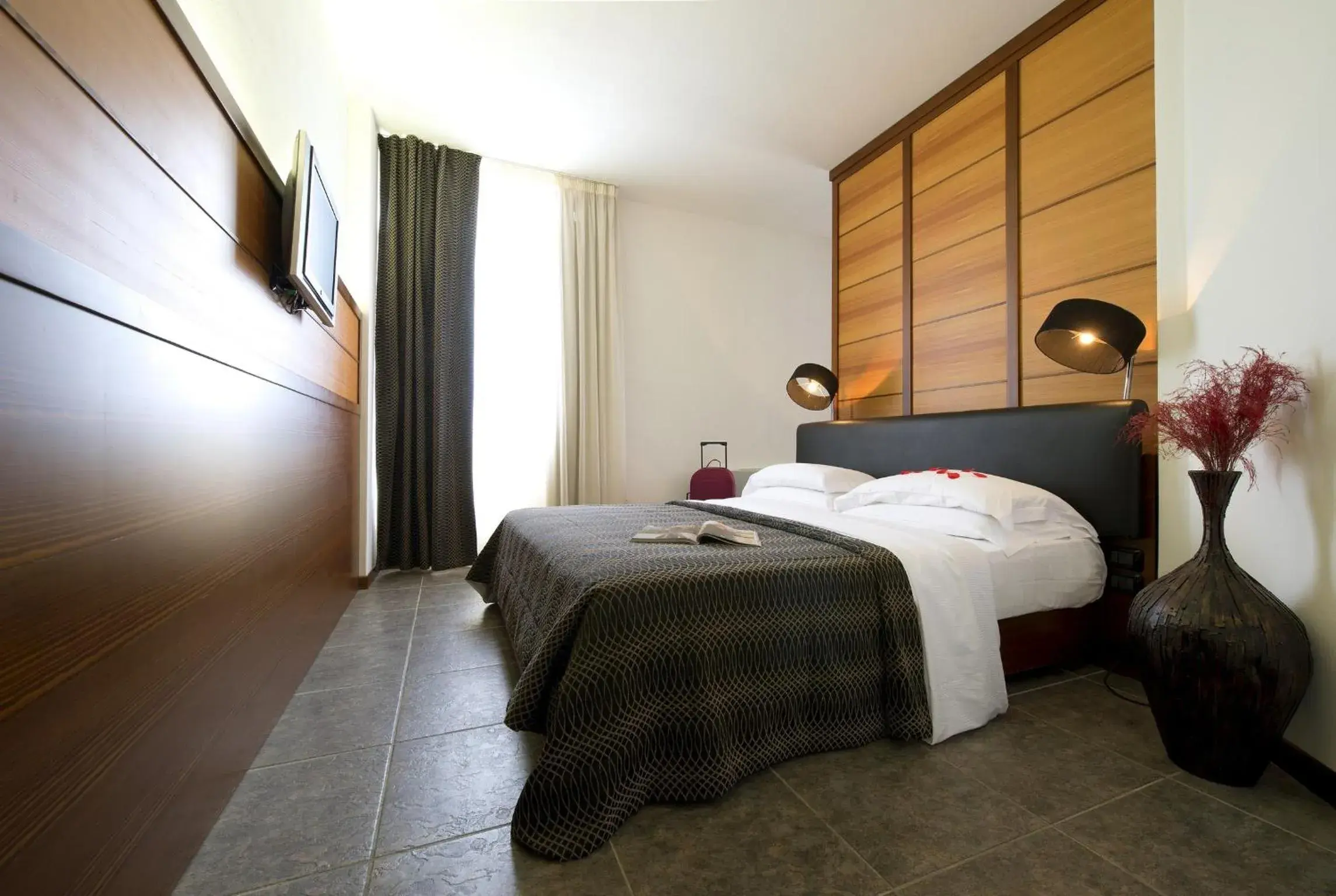 Junior Suite with Spa Access in Grand Hotel Admiral Palace Junior Suite with Spa Access in Grand Hotel Admiral Palace