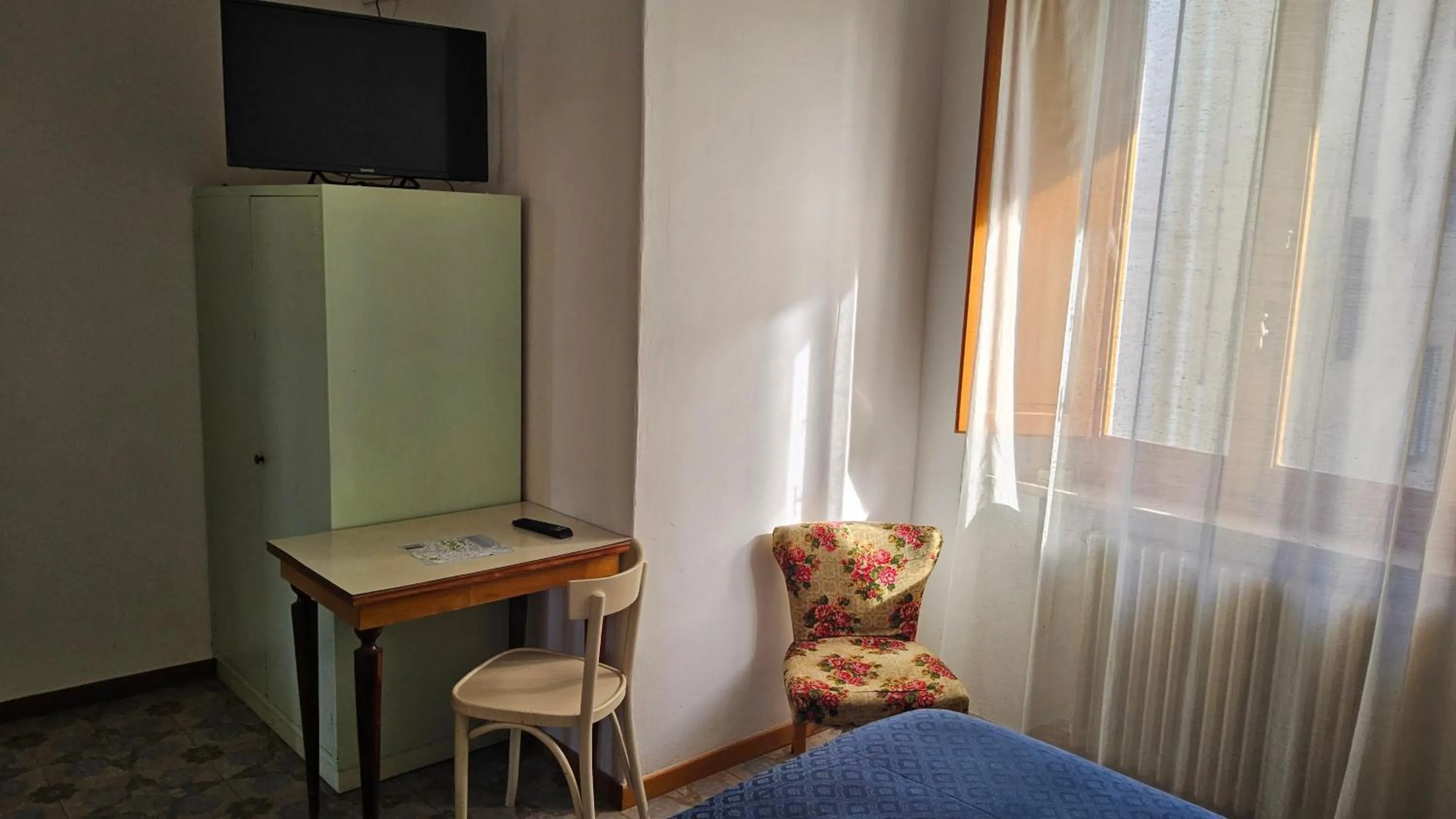 Bedroom in Verena Dependance Savoia & Campana