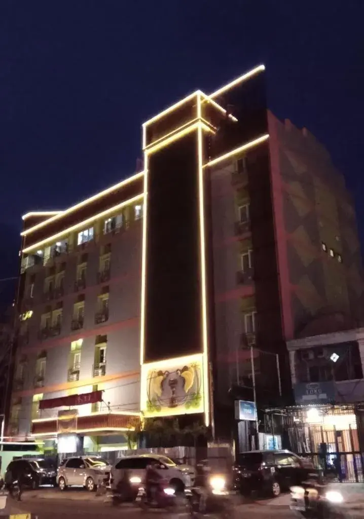 Property building in Parkside Star Hotel Jayapura Property building in Parkside Star Hotel Jayapura