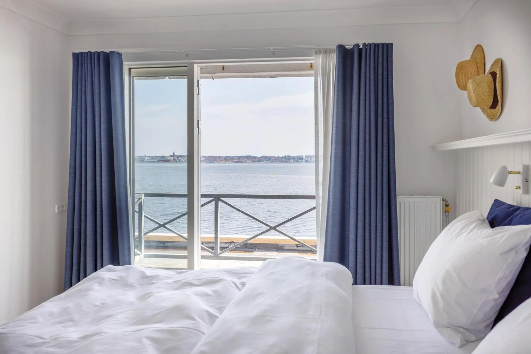 Bed in Hørby Færgekro