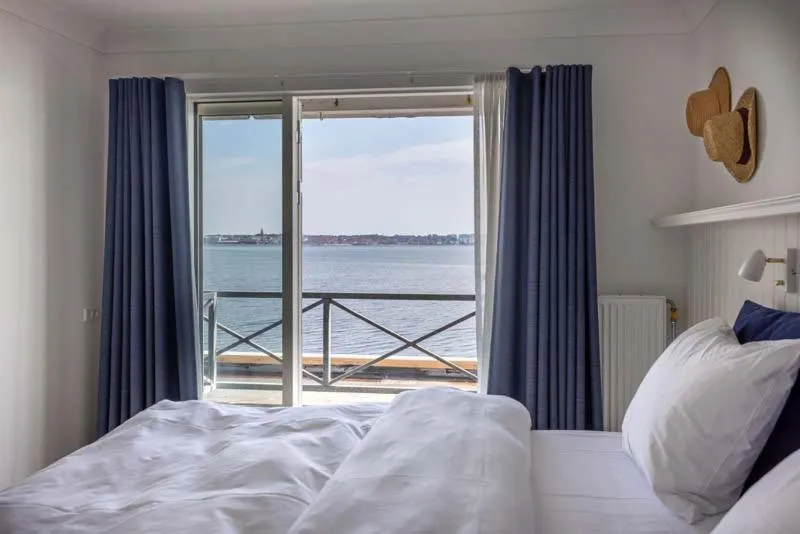 Bed in Hørby Færgekro