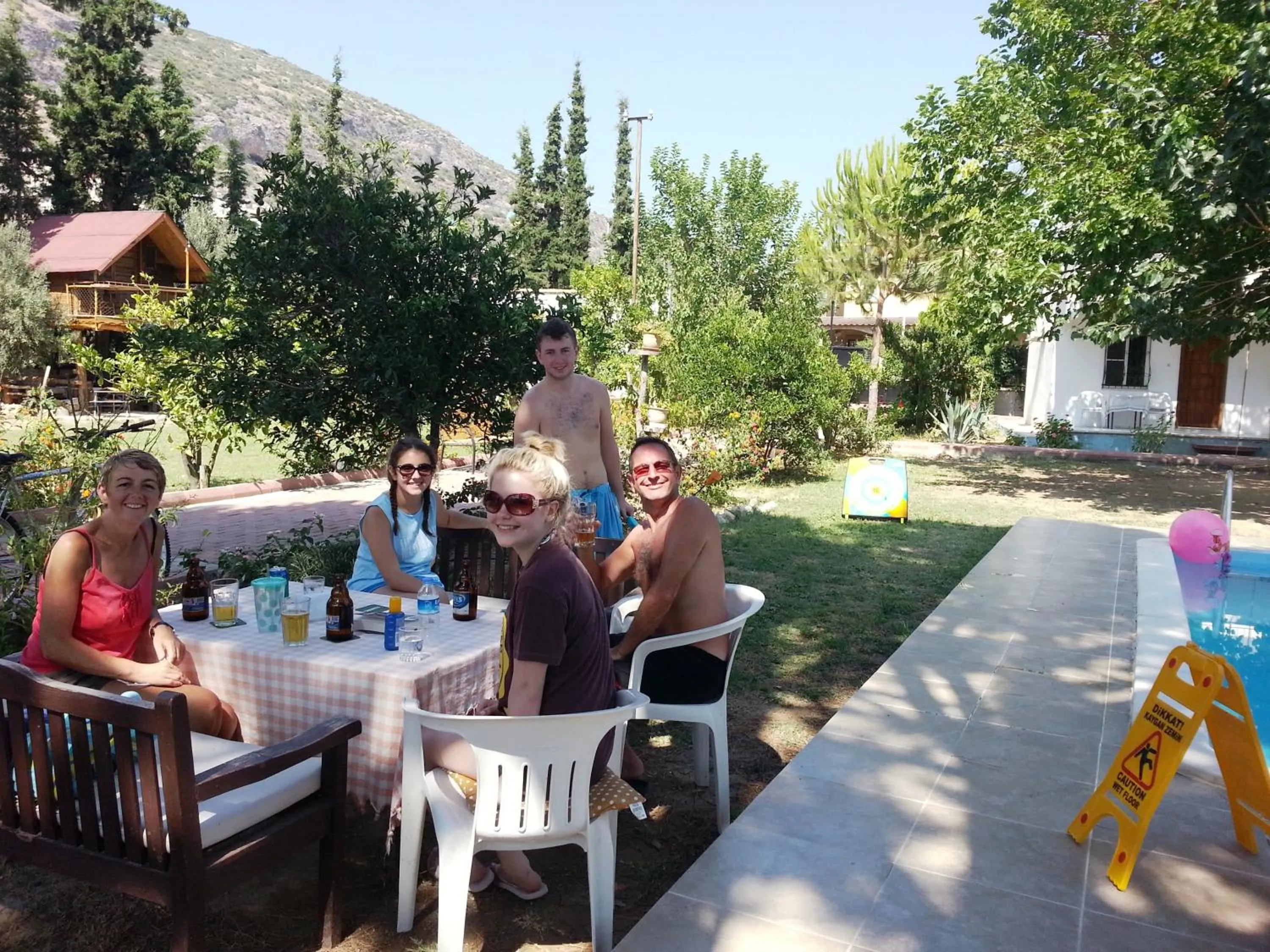 Swimming pool in Mursel Garden Hotel