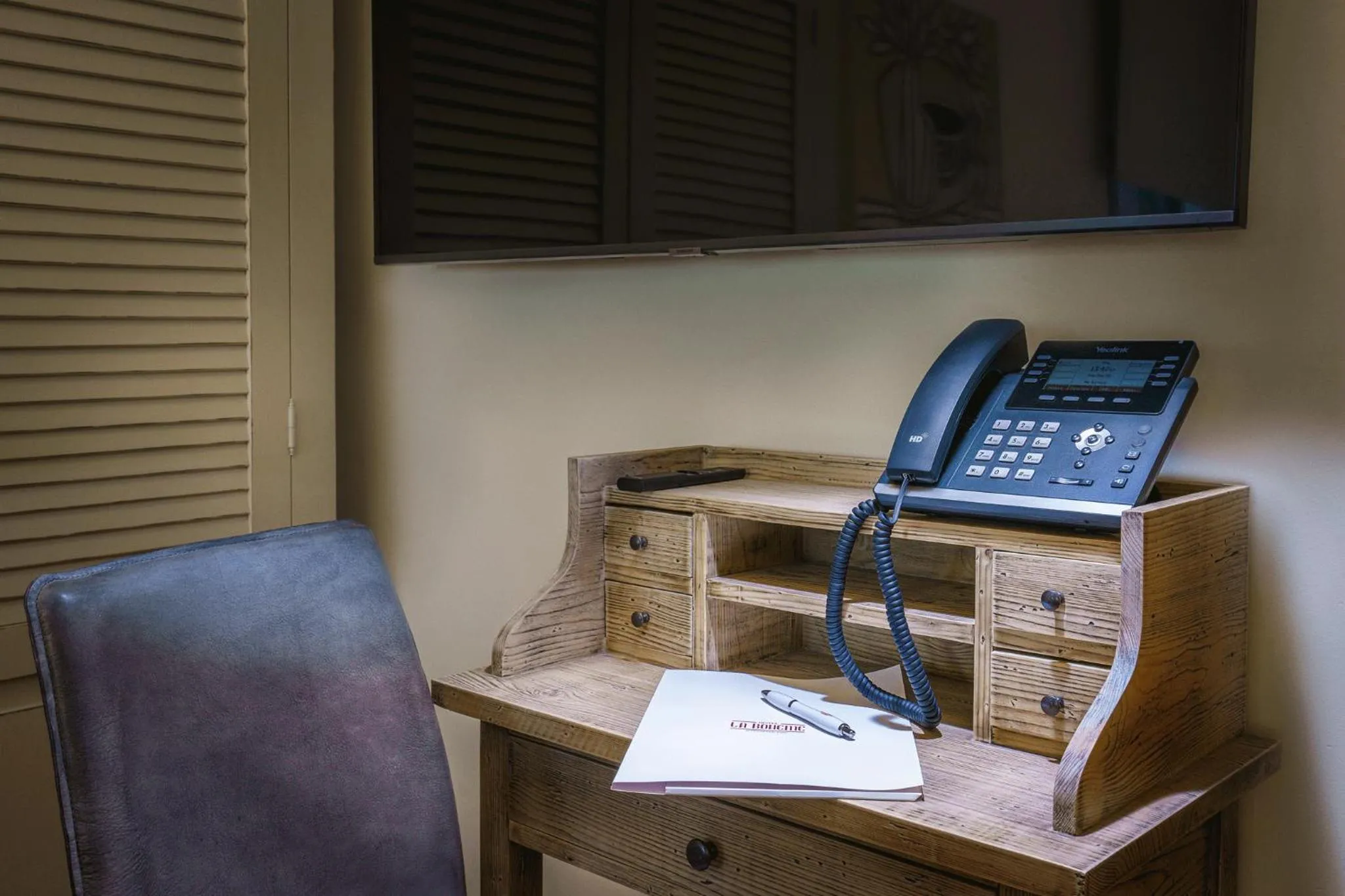 Business facilities in La Boheme Boutique Casa Soare