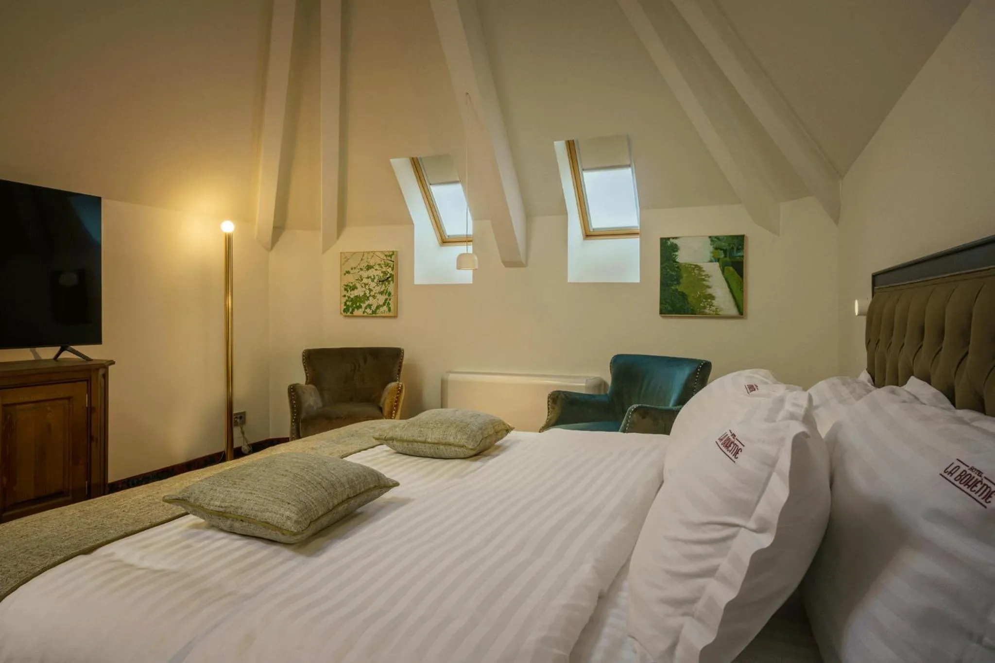 Bed in La Boheme Boutique Casa Soare