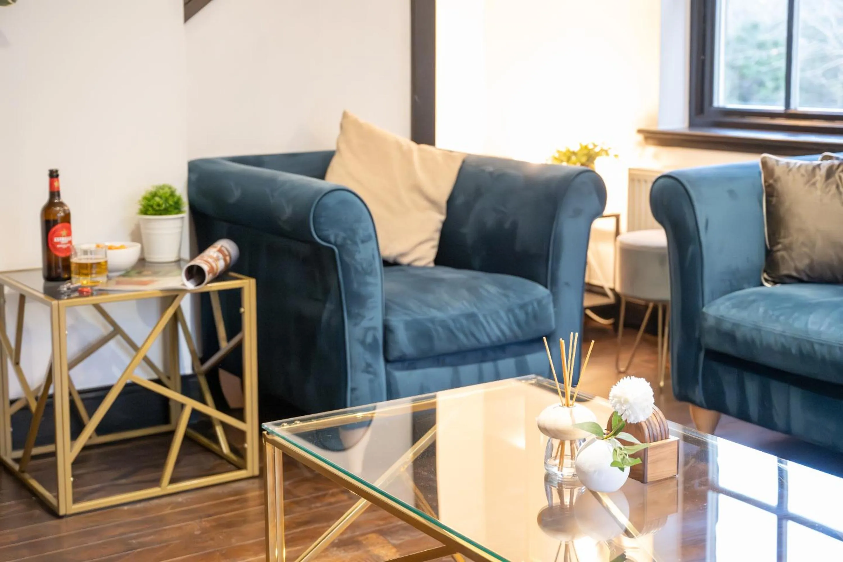 Living room in Northern Hideaways Apple Store