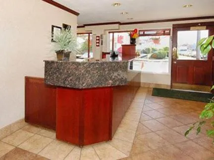 Lobby or reception in Uptown Inn