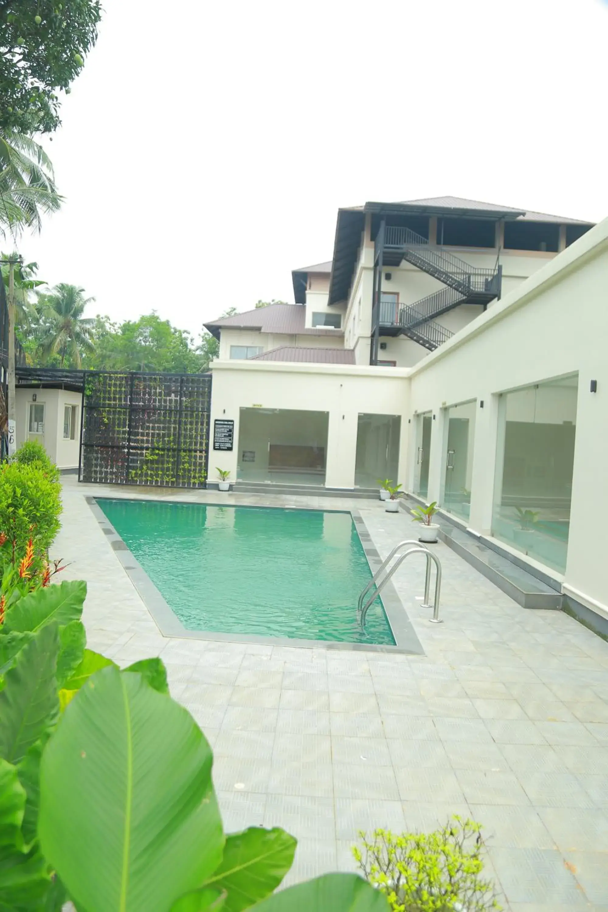 Swimming pool in Valluvanad Residency Swimming pool in Valluvanad Residency
