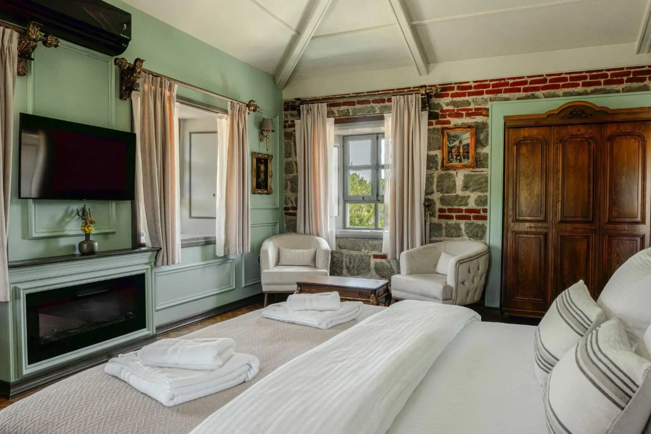 Bedroom, Bed in Orion Adatepe