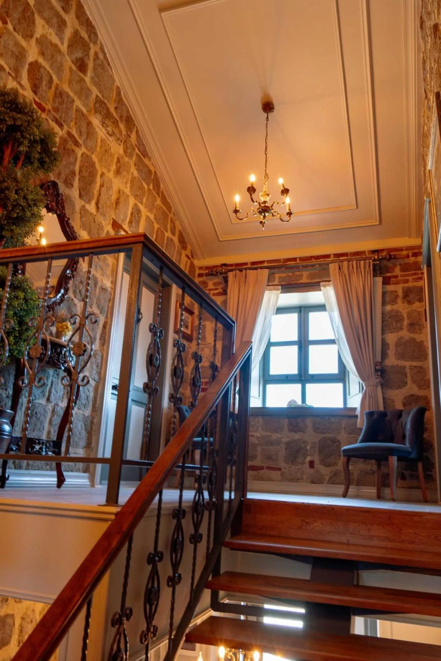 Property building in Orion Adatepe