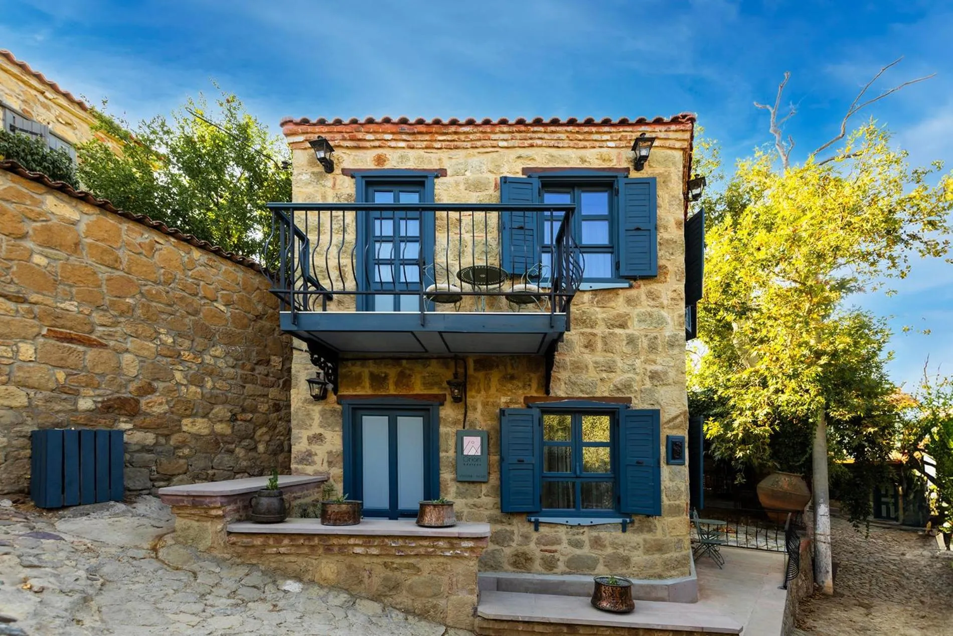 Property building in Orion Adatepe