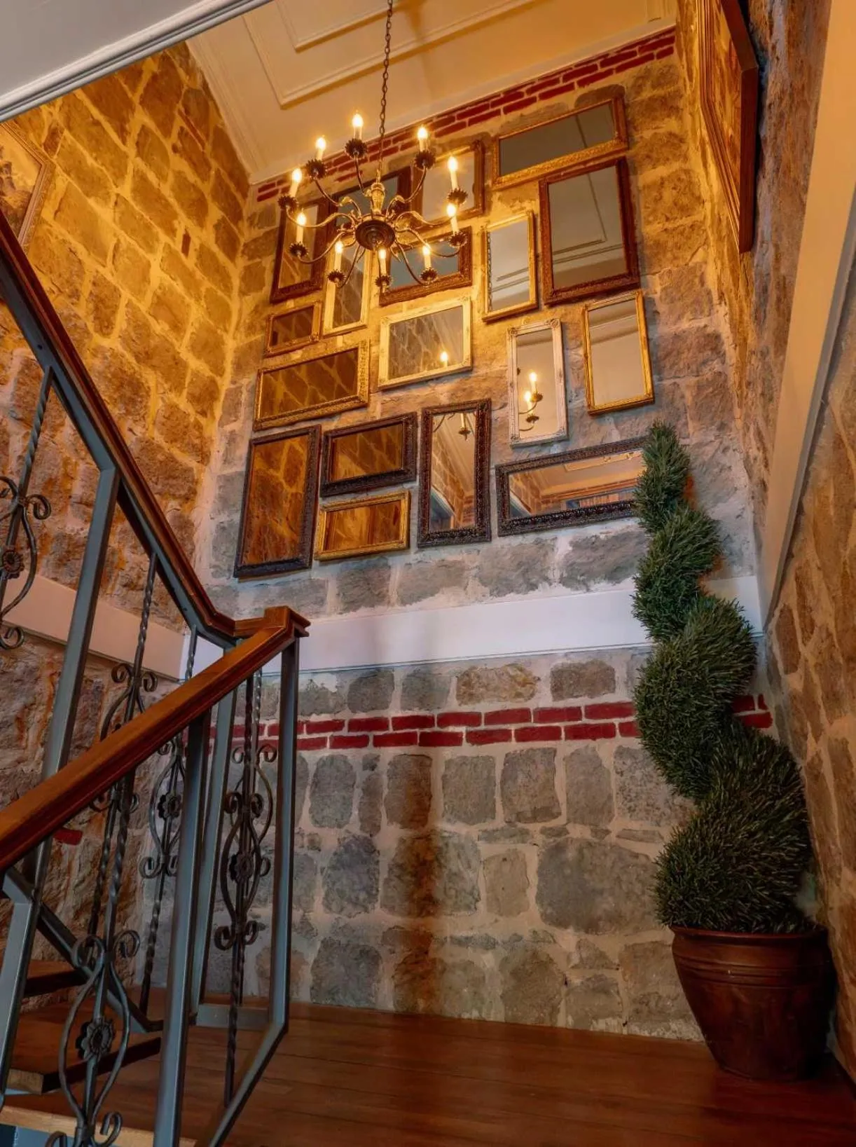 Property building in Orion Adatepe