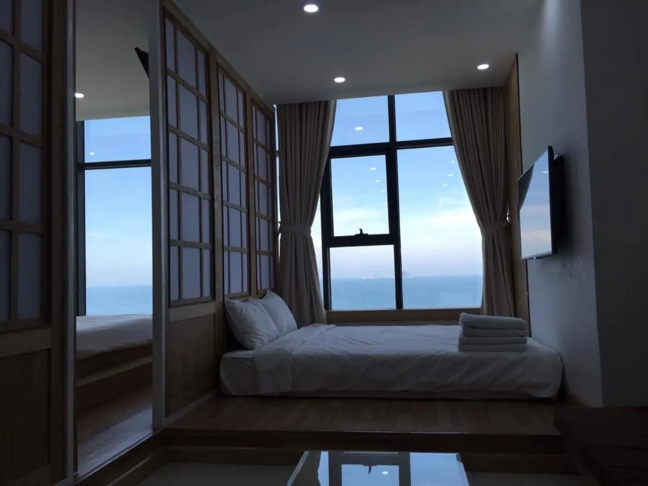 Bed in Pearl Nha Trang Beach Apartment